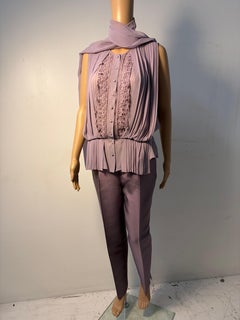 Luisa Spagnoli Conjunto de seda con encaje y detalles plisados, Italia