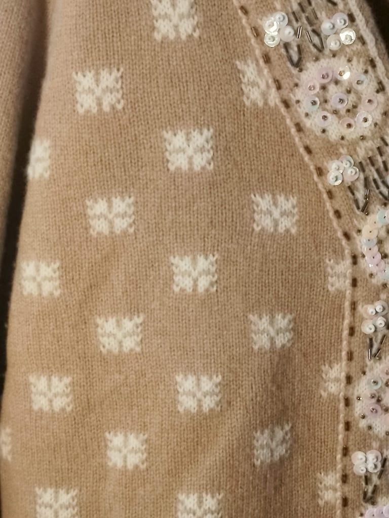 Luisa Spagnoli Vintage Beaded Wool Twin Set, Italy, circa 1980 For Sale 5