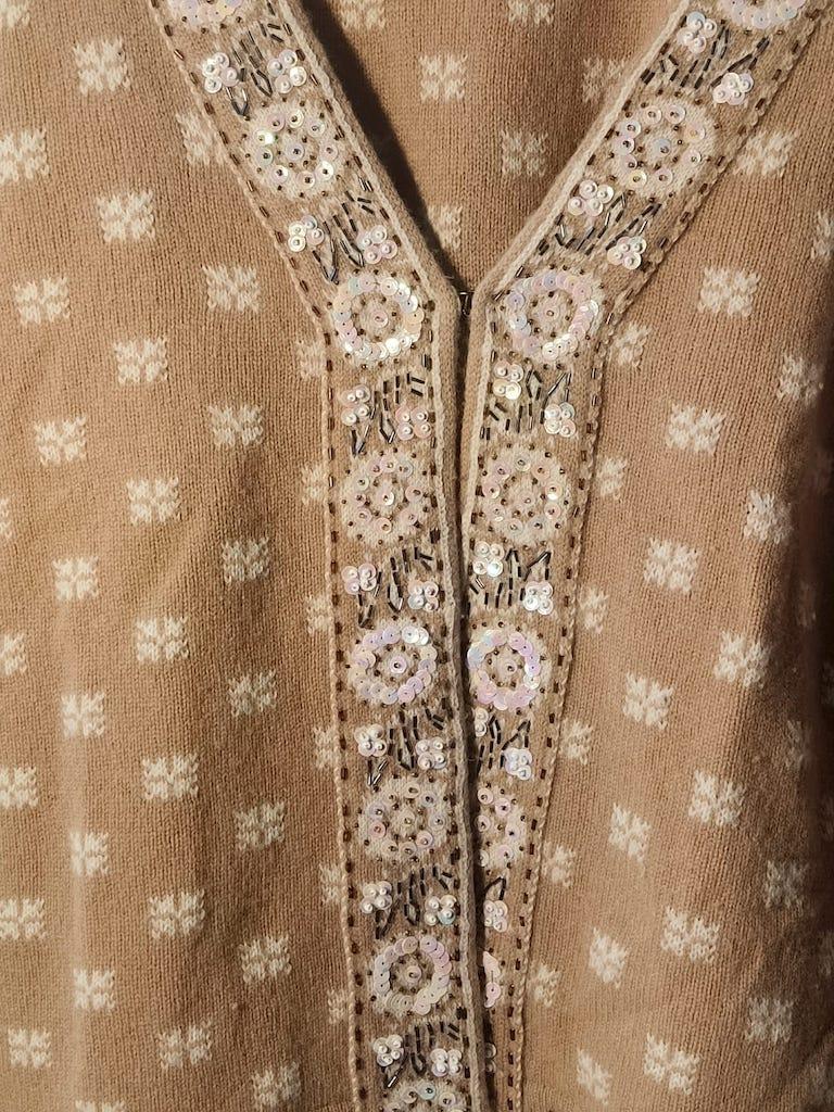 Luisa Spagnoli Vintage Beaded Wool Twin Set, Italy, circa 1980 For Sale 6