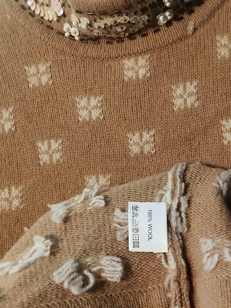 Luisa Spagnoli Vintage Beaded Wool Twin Set, Italy, circa 1980 For Sale 12