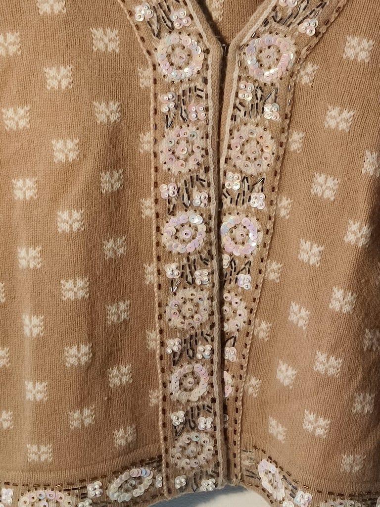 Luisa Spagnoli Vintage Beaded Wool Twin Set, Italy, circa 1980 For Sale 2