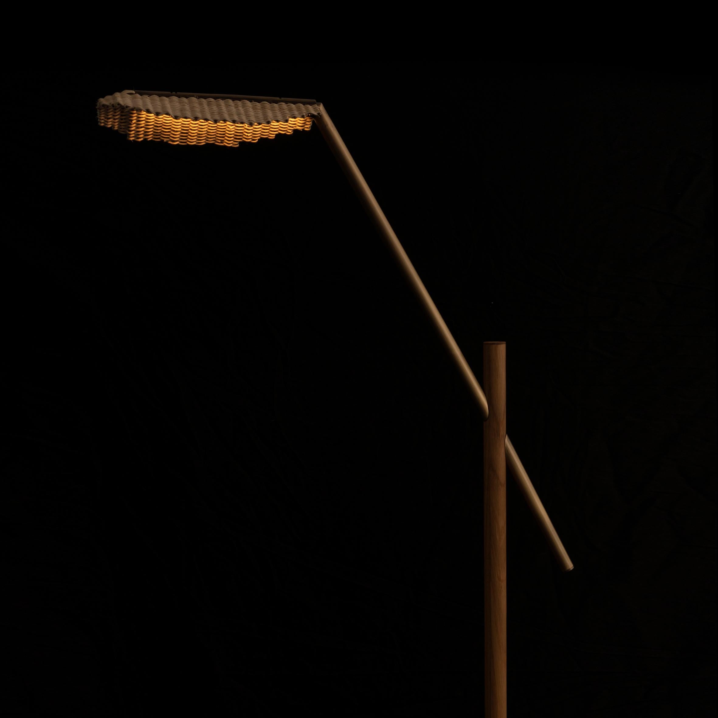 Lampadaire Lukiwe Neuf - En vente à Durban, ZA