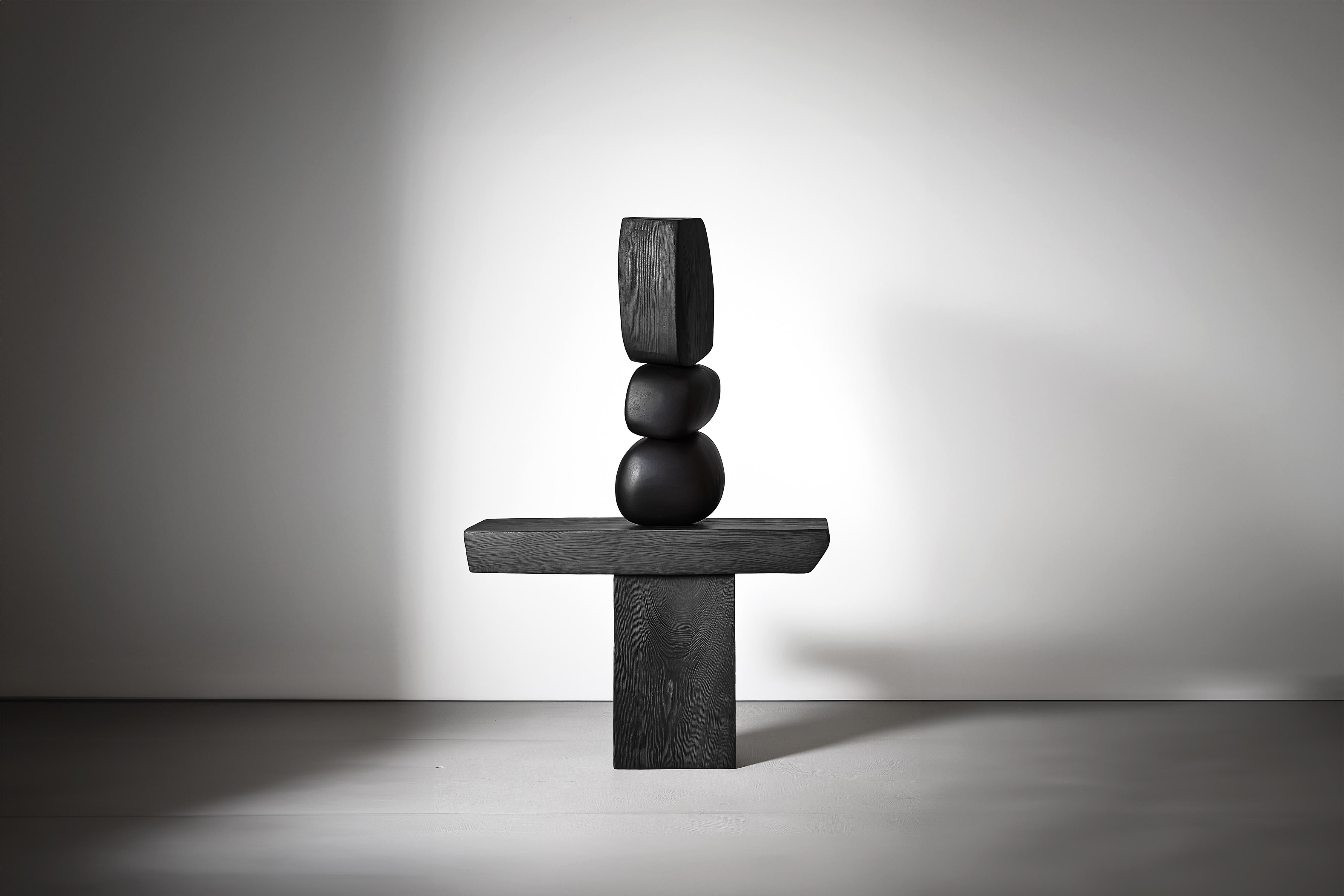 Fait main Lull No124 Wooden Totem Sculpture by Joel Escalona - Un accent sculptural en vente