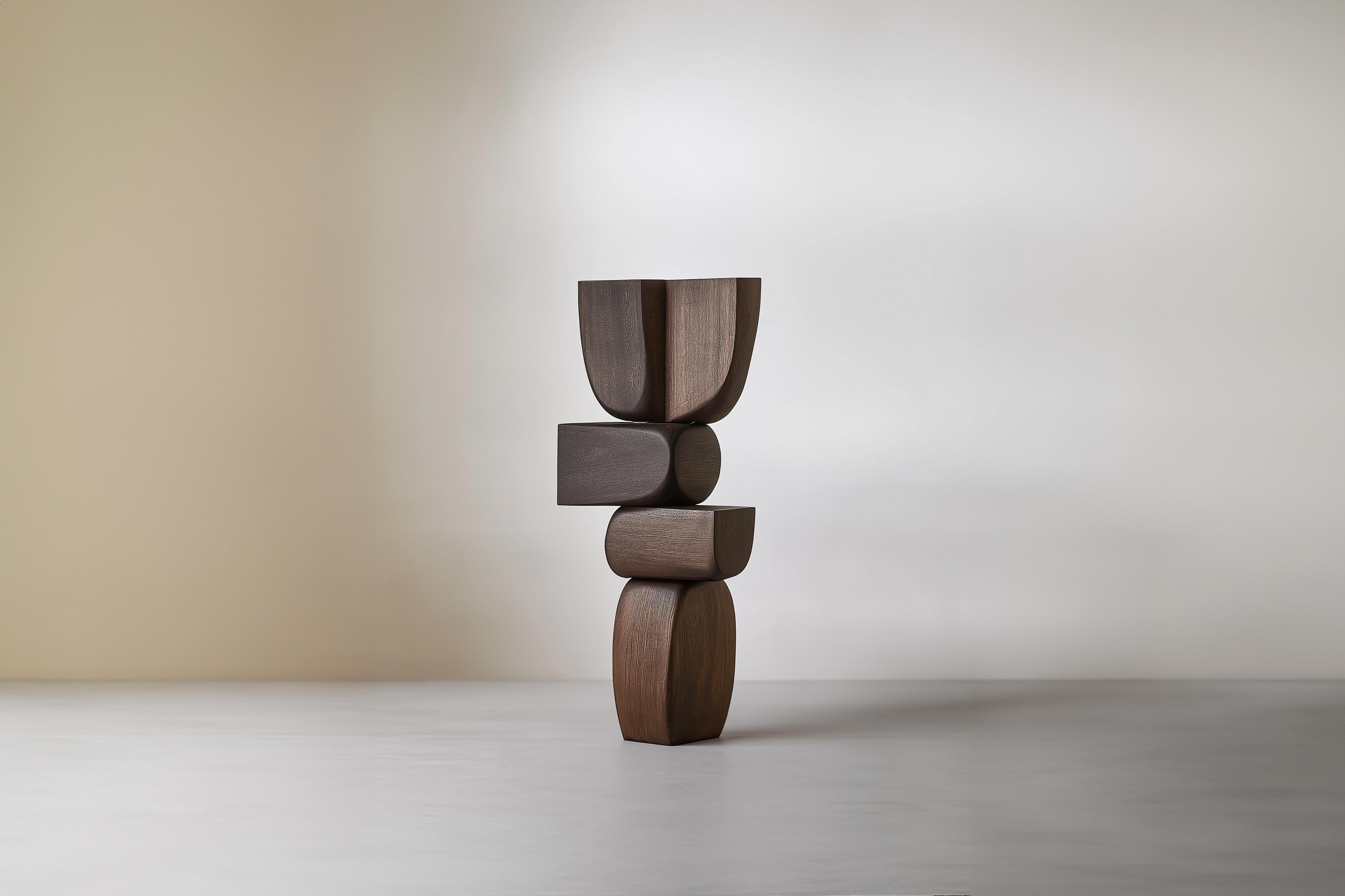 Mid-Century moderno Lull No16 Scultura alta in legno per A Space by Joel Escalona in vendita