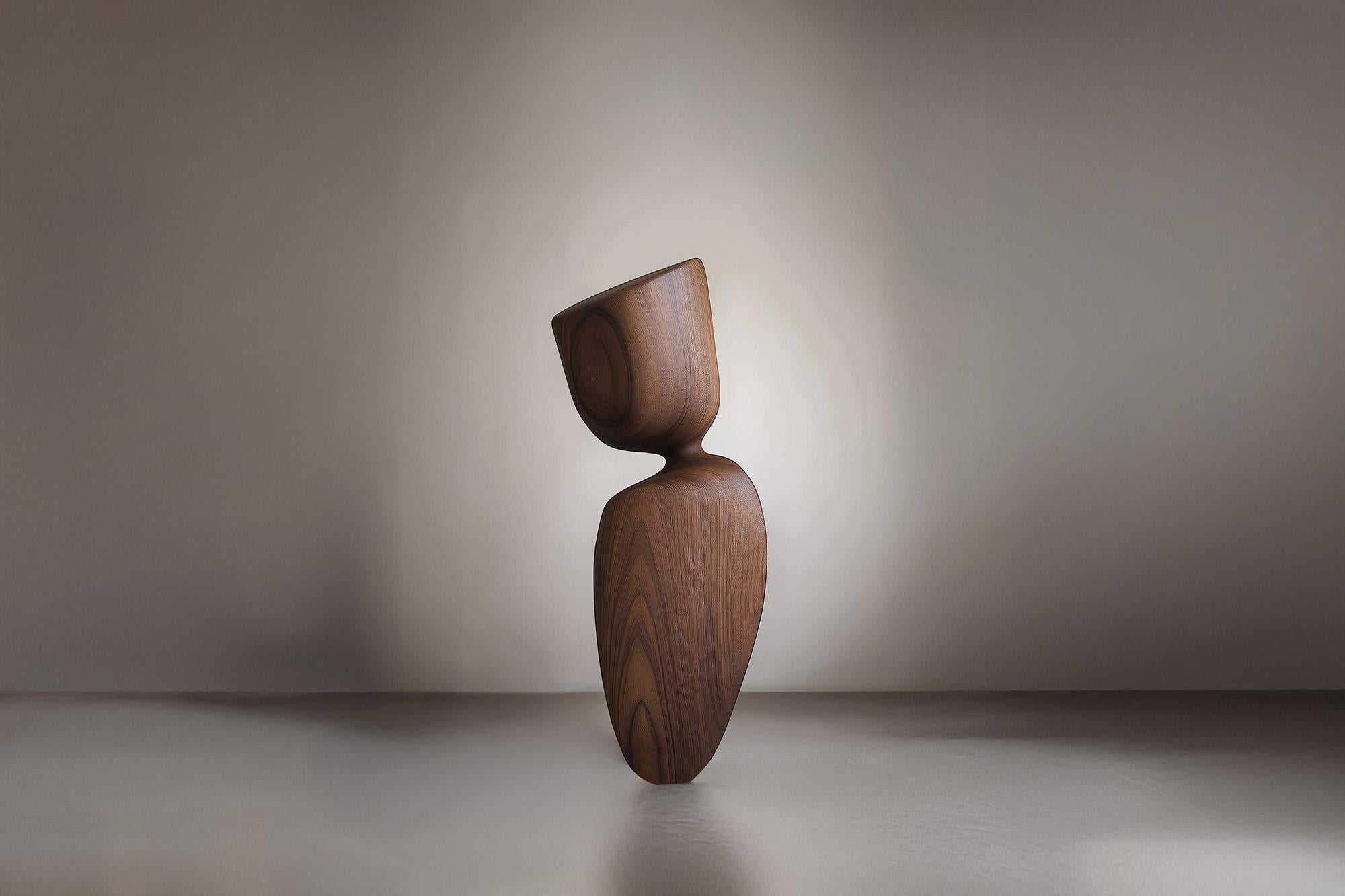 Fatto a mano Scultura decorativa in legno Lull No51 di NONO Perfetta per gli interni contemporanei in vendita