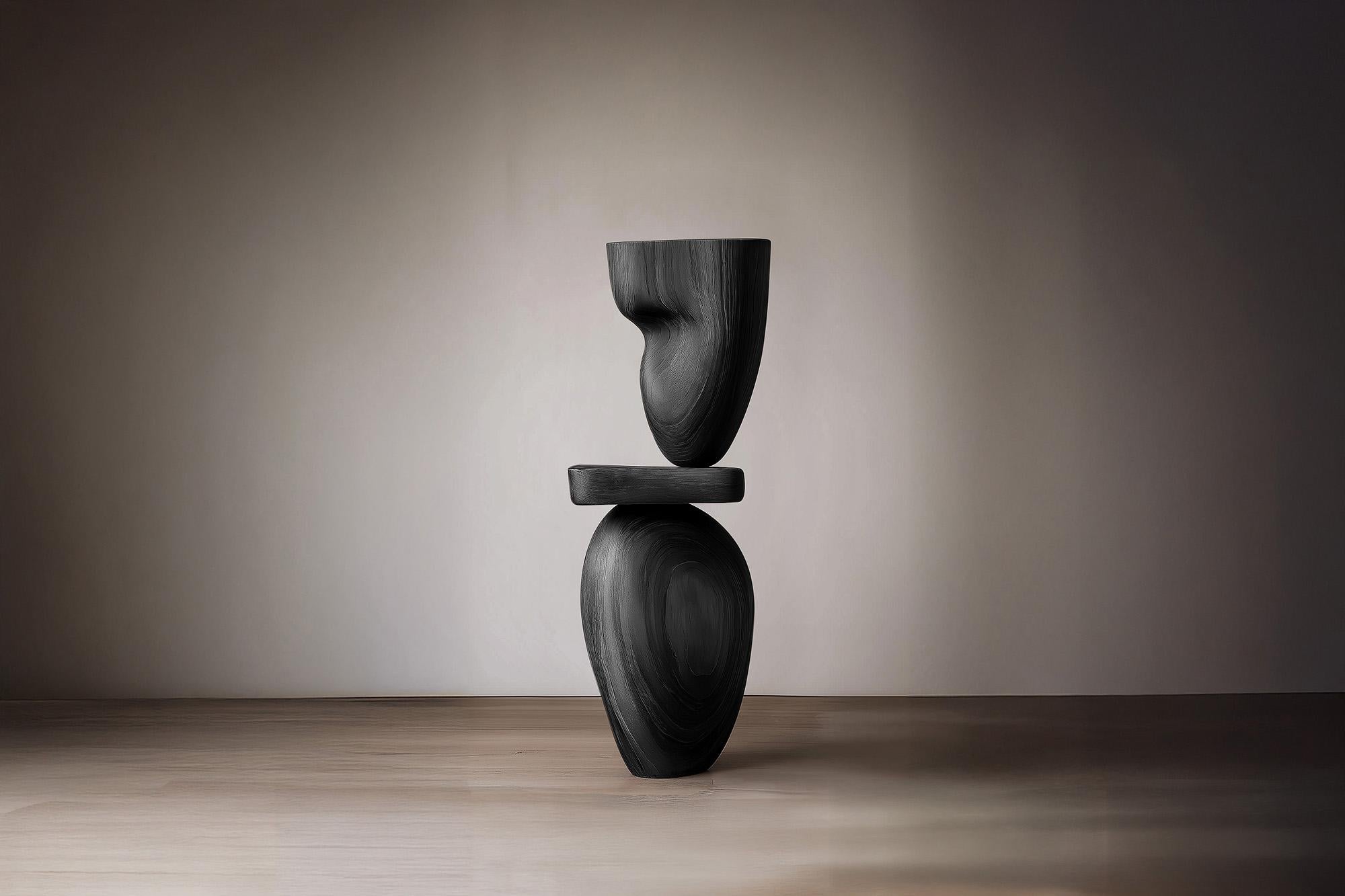 Fatto a mano Lull No78 Scultura totem moderna in legno di Joel Escalona - Ideale per un arredamento di lusso in vendita