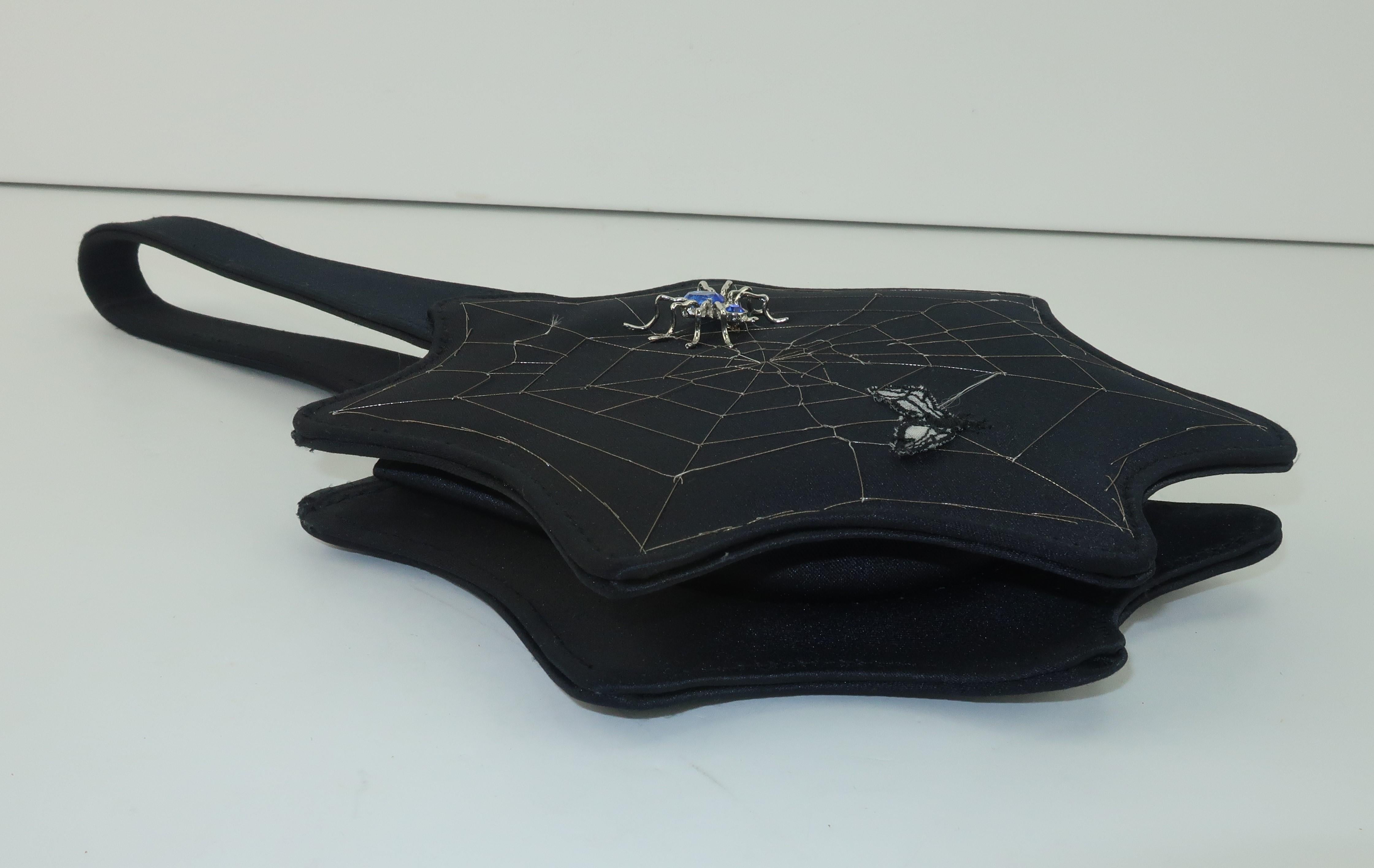 Lulu Guinness Black Spider Web Handbag In Good Condition In Atlanta, GA