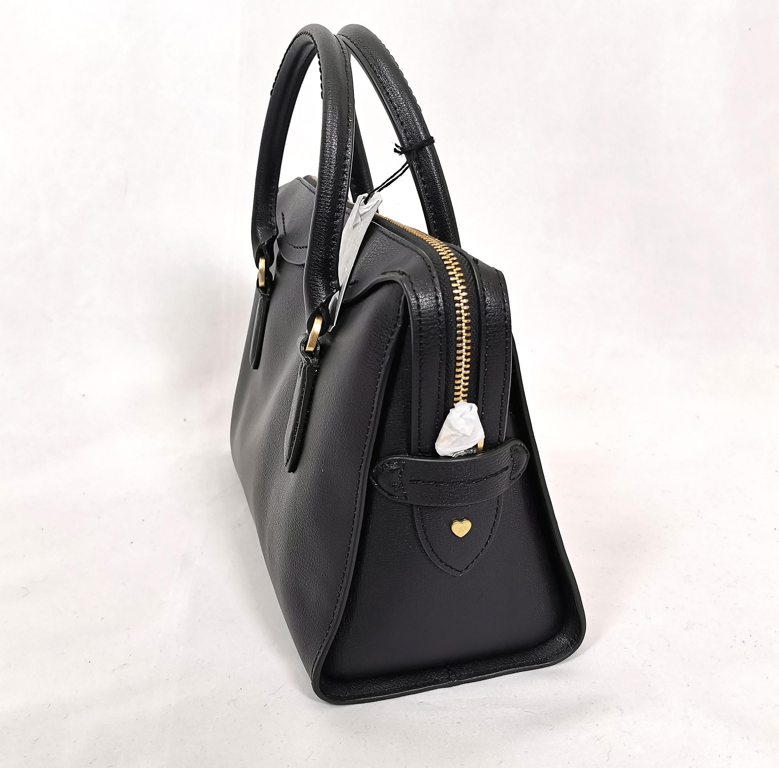 Lulu Guinness boxy A frame Dylan Handbag, Medium, Dark Navy leather  For Sale 2