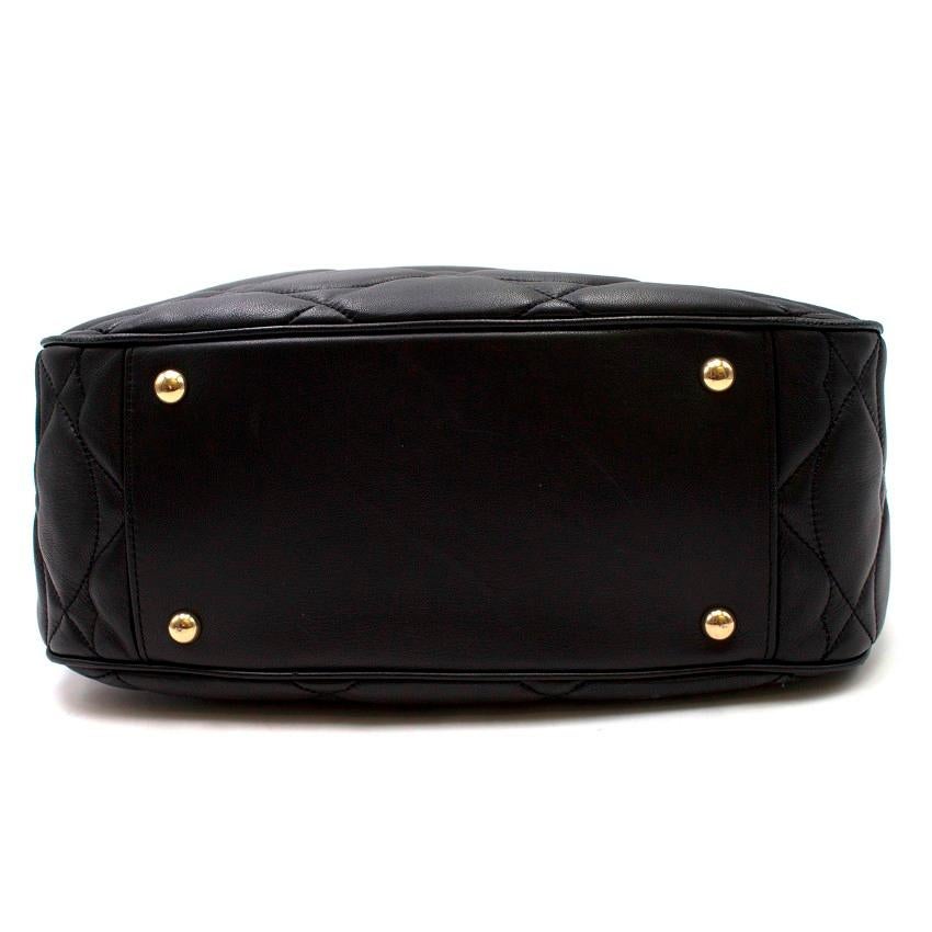 Lulu Guinness Quilted Lip Leather Handbag

- Signature quilted lips leather
- Double leather shoulder straps
- Zip top closure
- Gold-tone hardware
- Metal feet on base
- Leather label on the front with logo debossed
- Lip print cotton lining
-