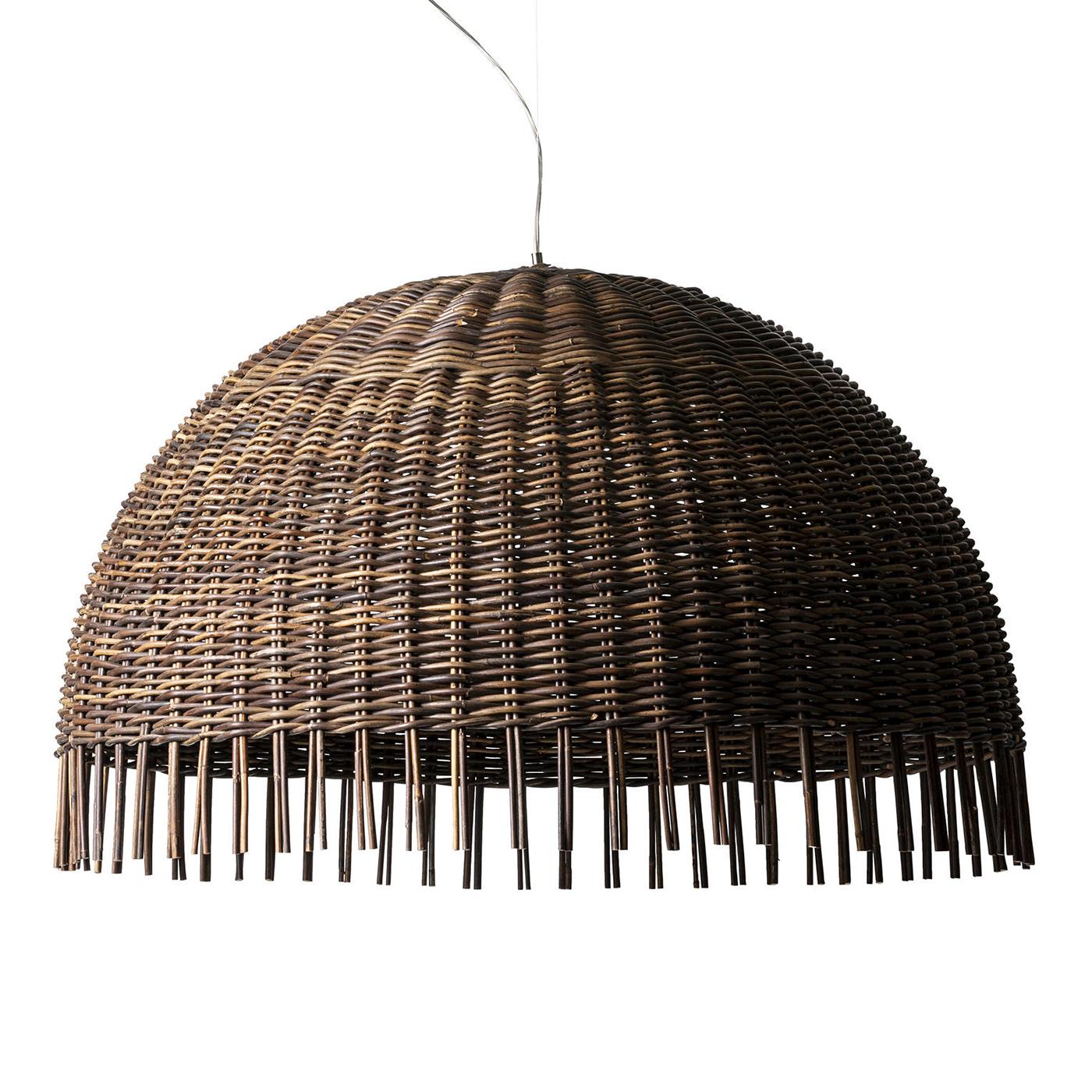 Suspension Luma Large in natural handwoven
rattan. With 1 bulb, lamp holder type E27. Max.
power 20 W, 220 Volt, bulb not included. With
electrical cable lenght 200 cm; steel cable lenght 
200 cm, adjustable height.