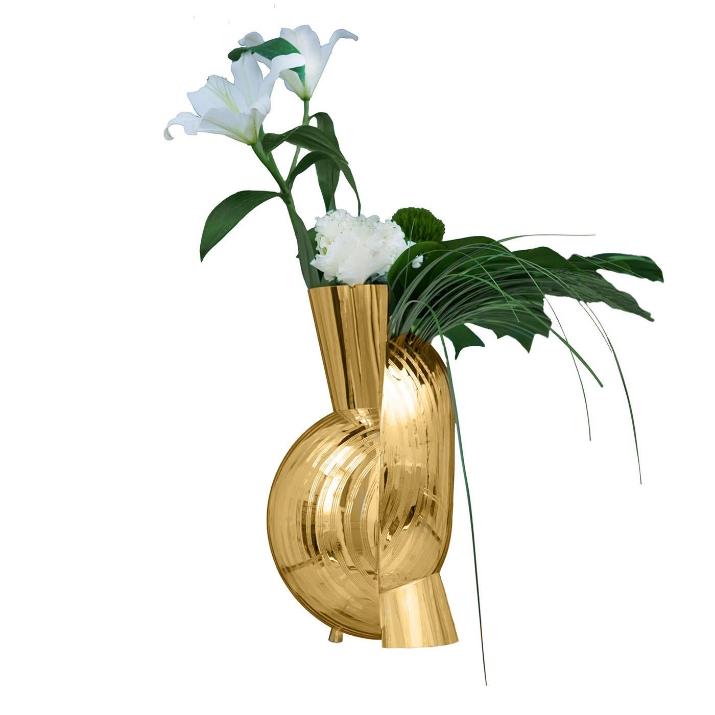 Lumaca Ridged Golden Vase In New Condition For Sale In Milan, IT
