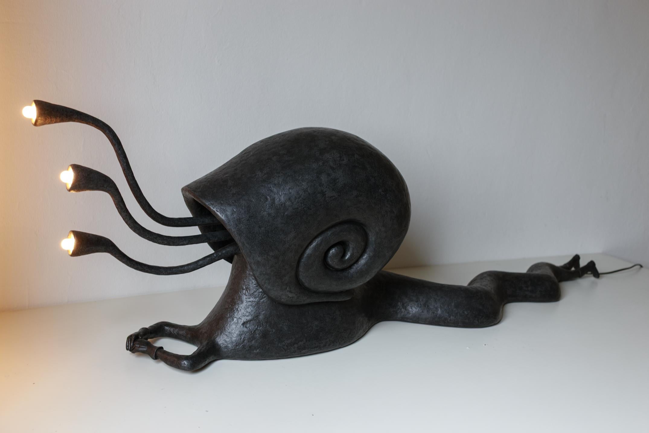 LUMAKA Contemporary Floor Lamp, Black, Limited edition, Organic Bionic Design In condizioni Nuovo in vendita a Milano, IT