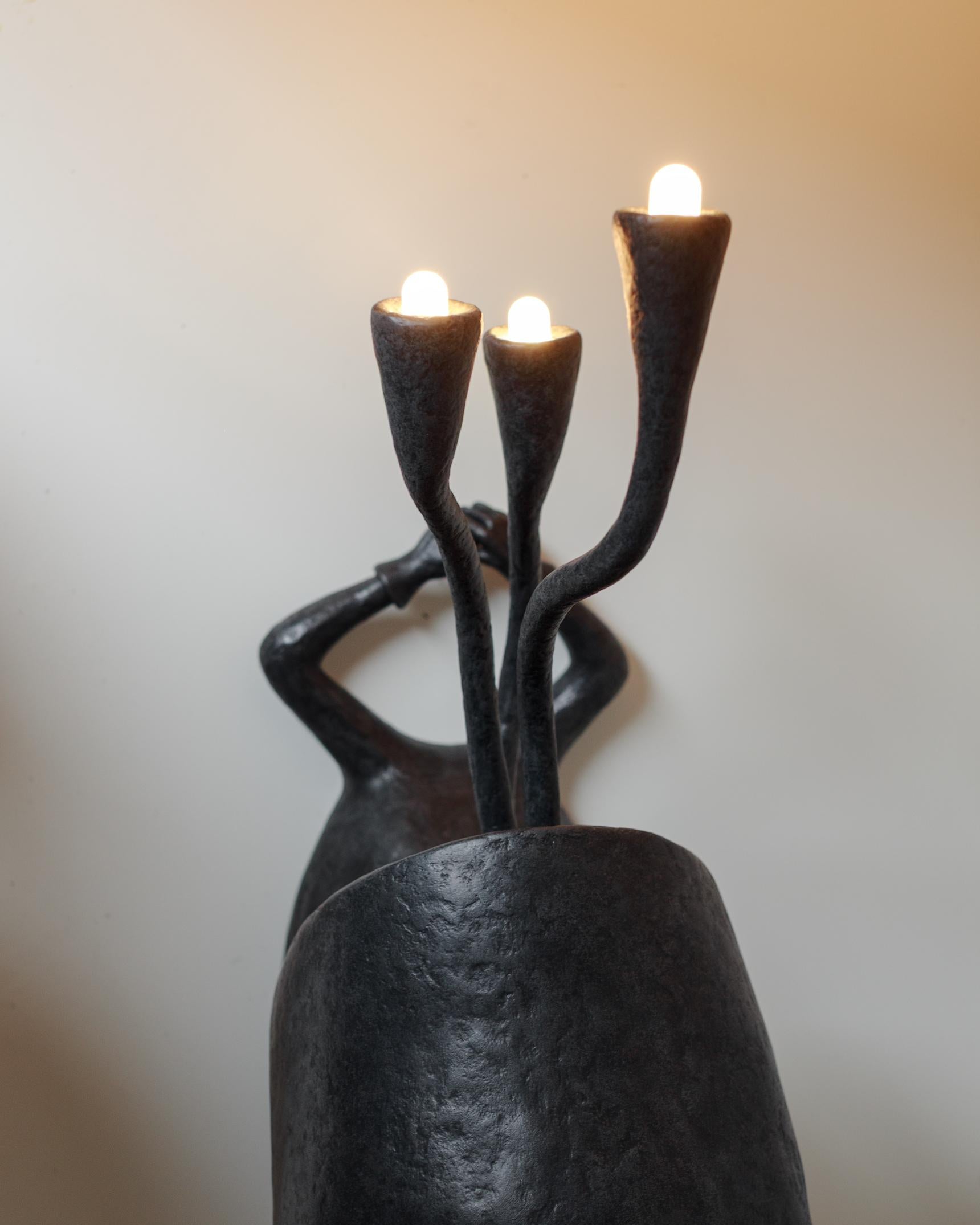 XXI secolo e contemporaneo LUMAKA Contemporary Floor Lamp, Black, Limited edition, Organic Bionic Design in vendita