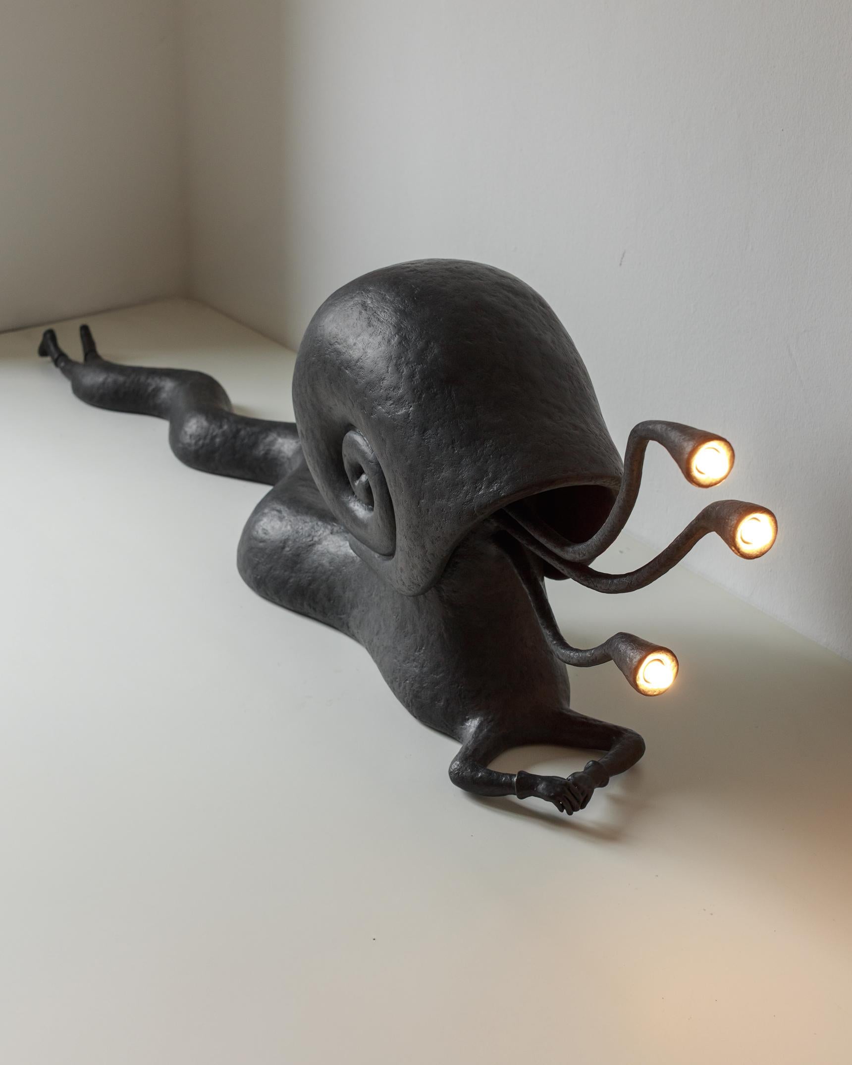 LUMAKA Contemporary Floor Lamp, Black, Limited edition, Organic Bionic Design in vendita 1