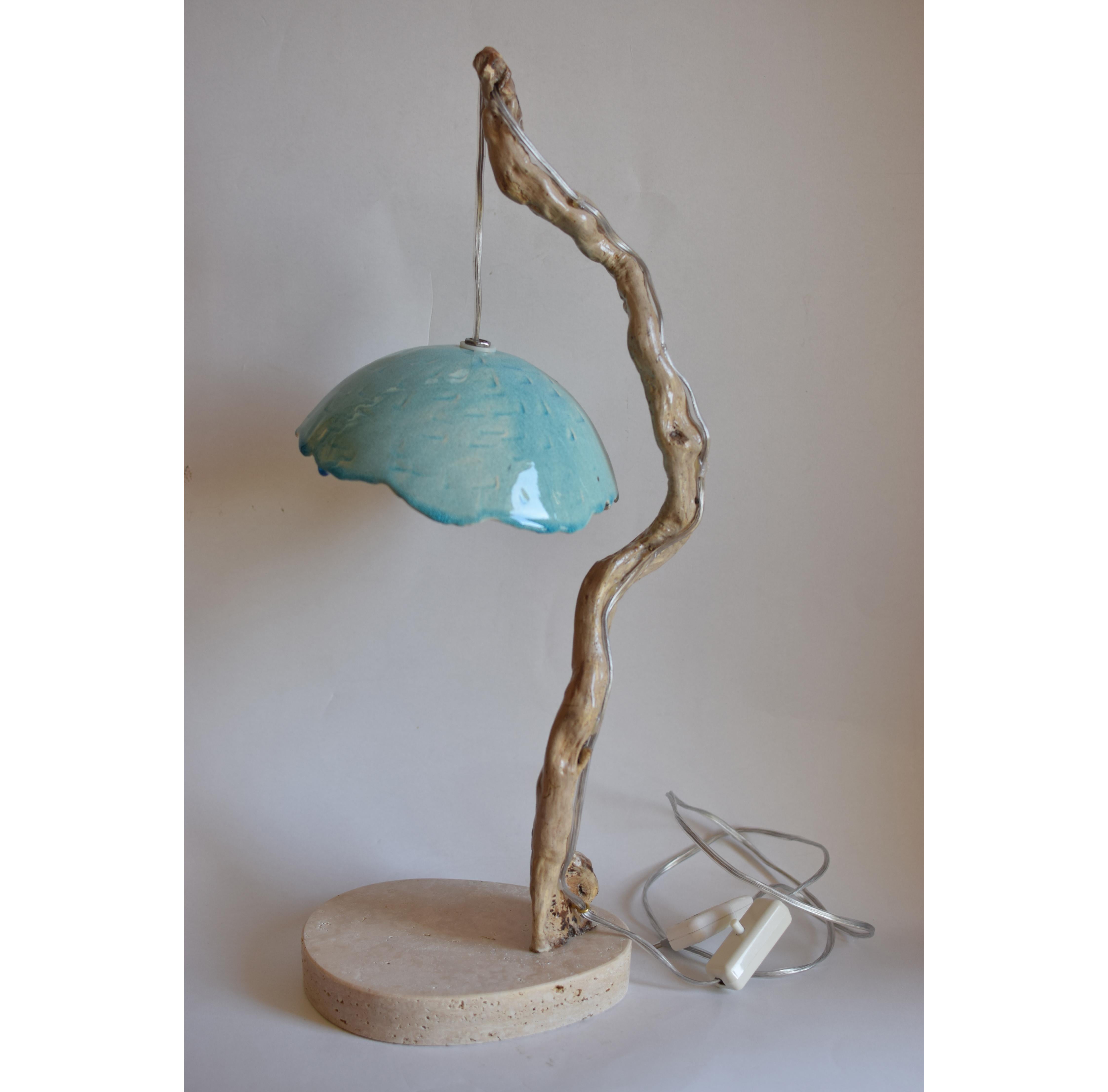 Fait main Lampe monobloc en céramique, bois et pierre - fabriquée en Italie en vente