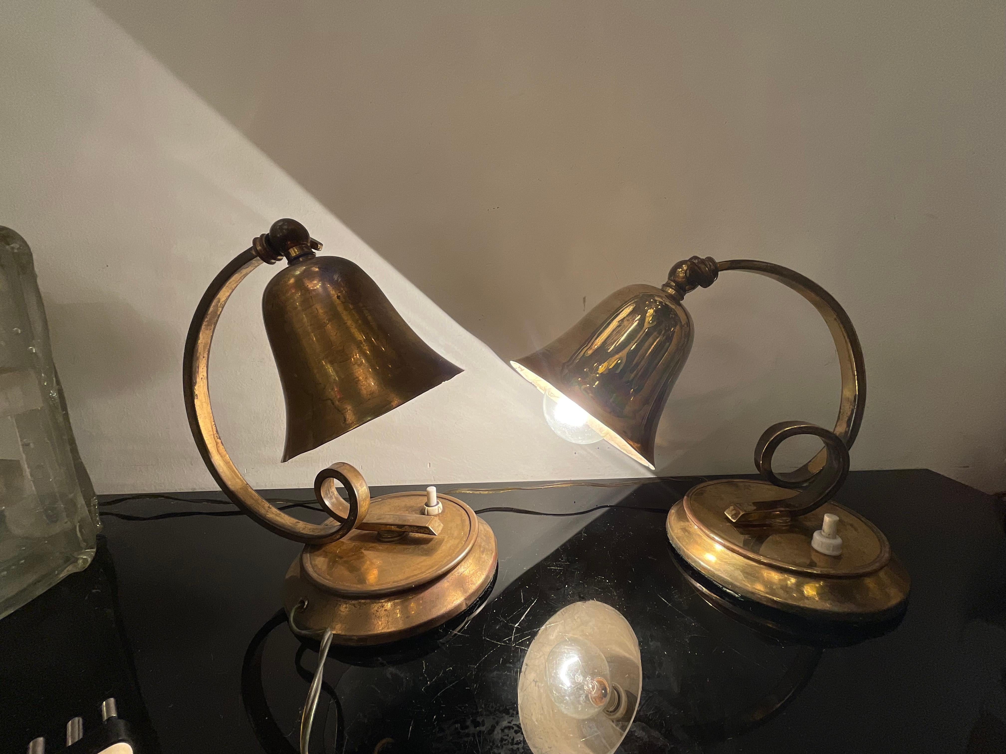 LUMEN - coppia di lampade da tavolo in ottone - ITALIA 1940 mediados del siglo XX en venta