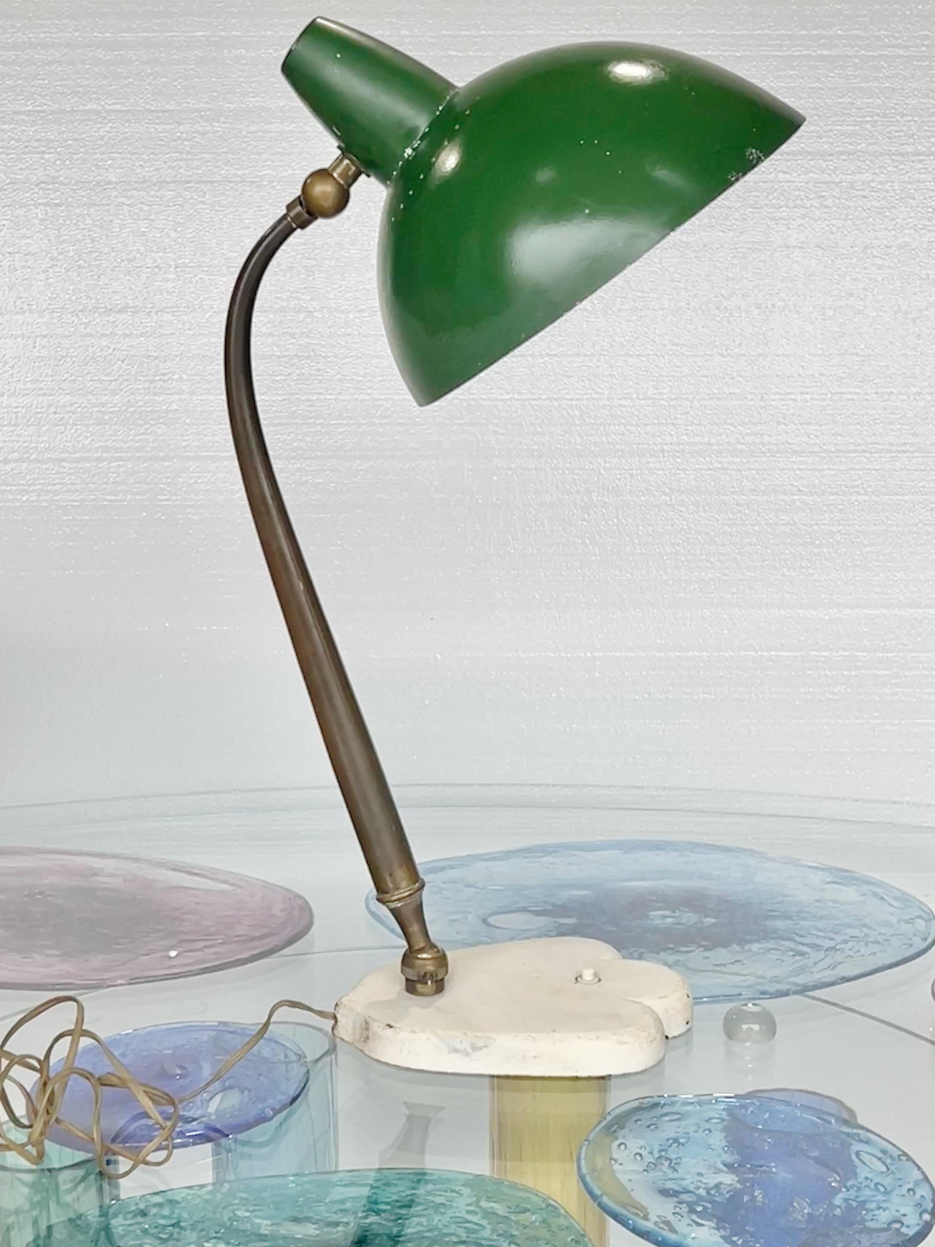 Mid-Century Modern Lampe de bureau rare Lumen Milano en vente