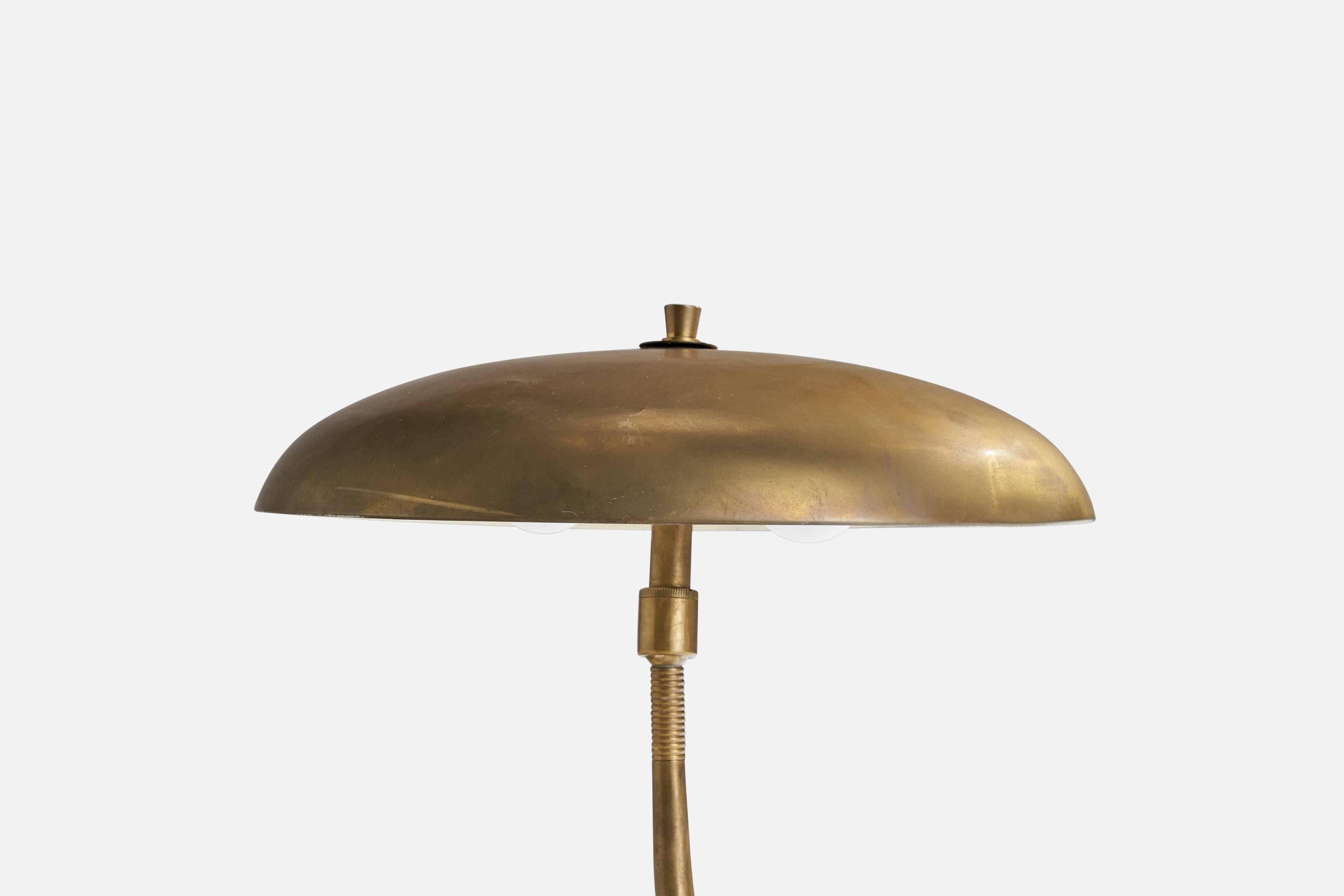 Mid-20th Century Lumen Milano, Table Lamp, Brass, Italy, 1950s