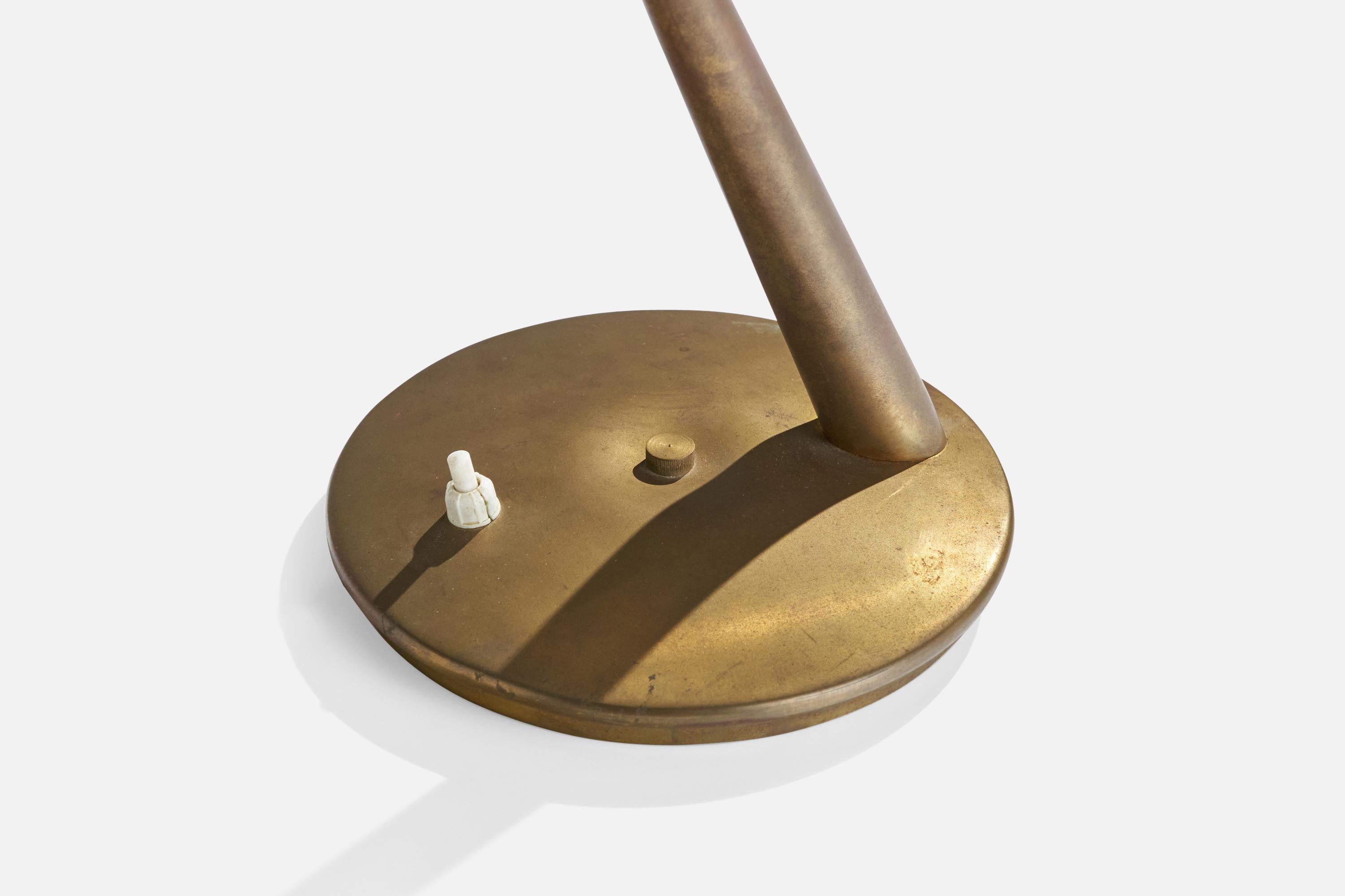 Lumen Milano, Table Lamp, Brass, Italy, 1950s 3
