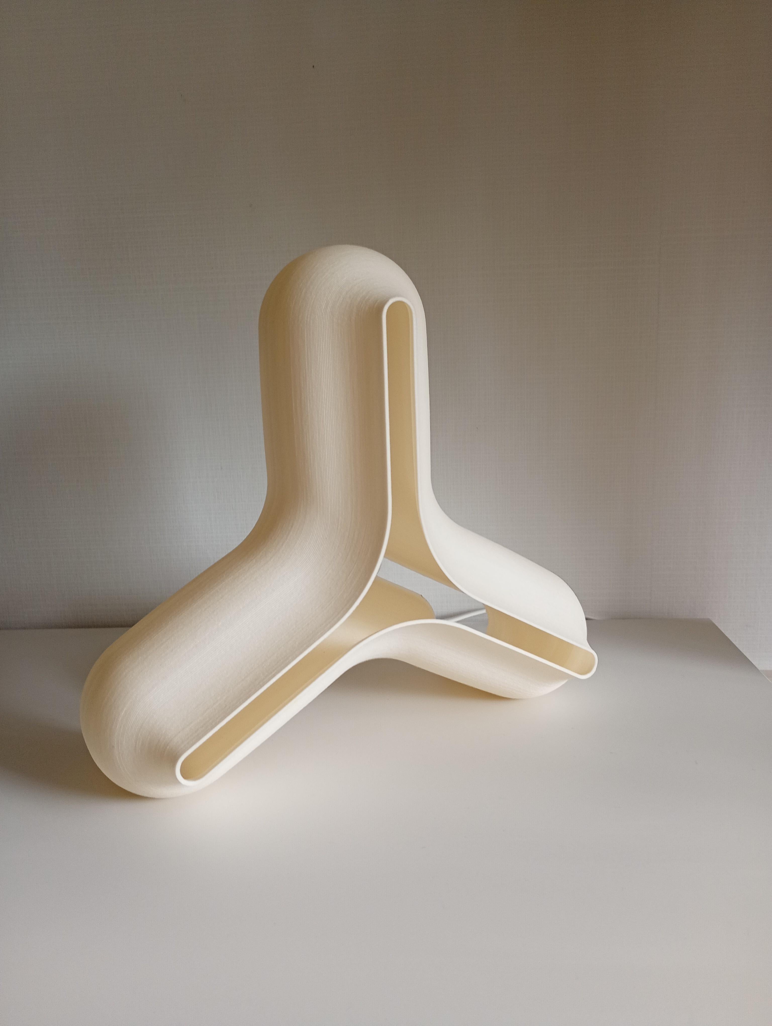 Plastique Lumen S/ Birch en vente