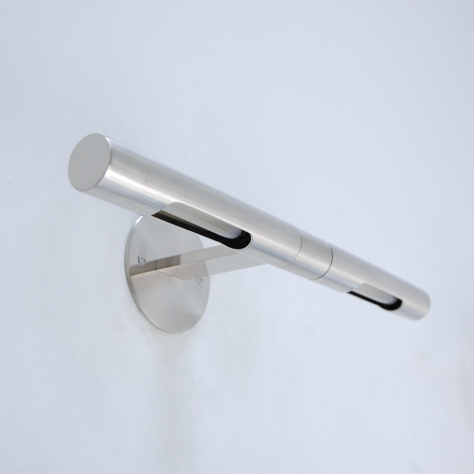 LUart Directional Sconce SN by Lumfardo Luminaires In New Condition For Sale In Los Angeles, CA