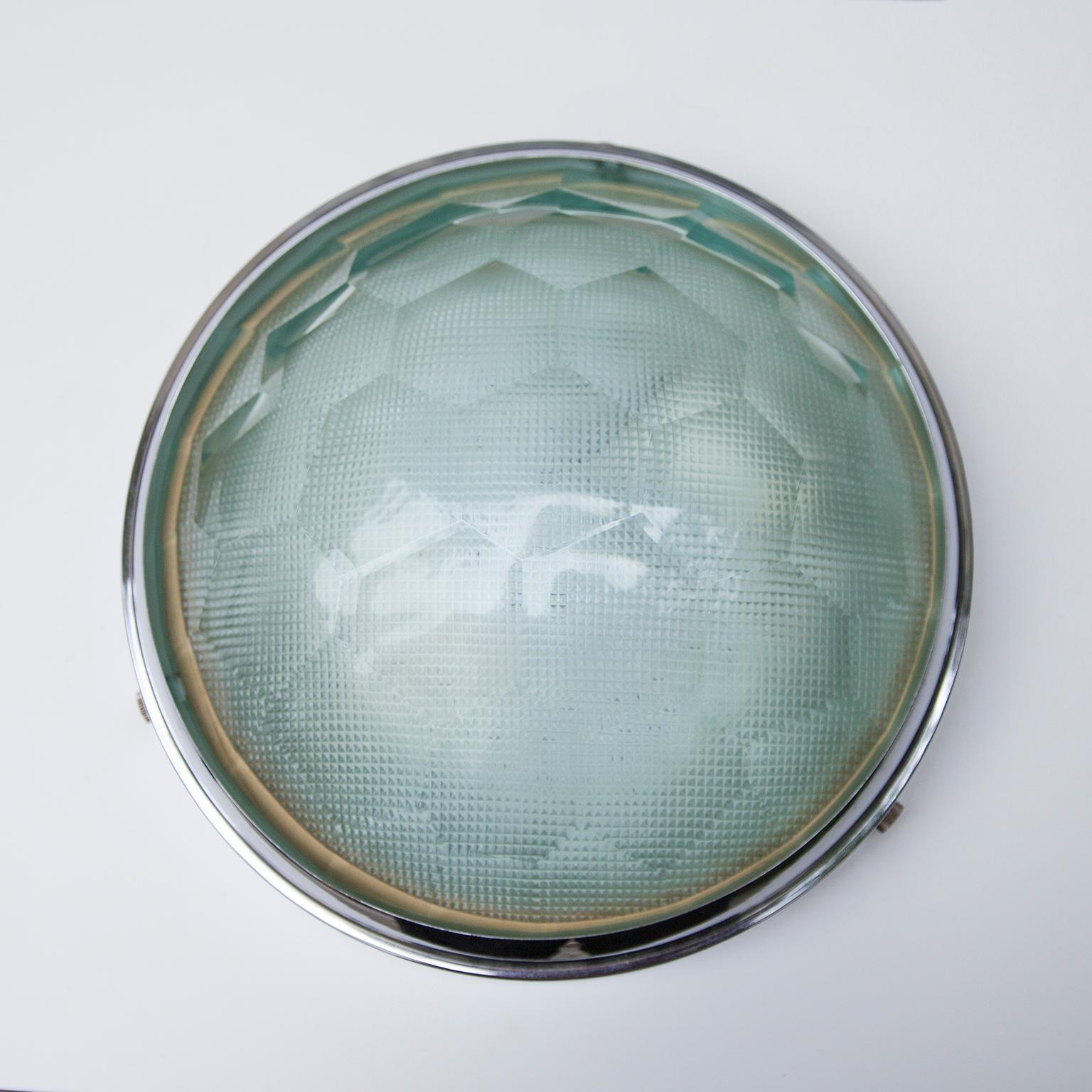 Multifaceted glass ceiling light by Pia Guidetti Crippa by Lumi. Designed in Italy, circa 1960s. 1 socket inside.

 