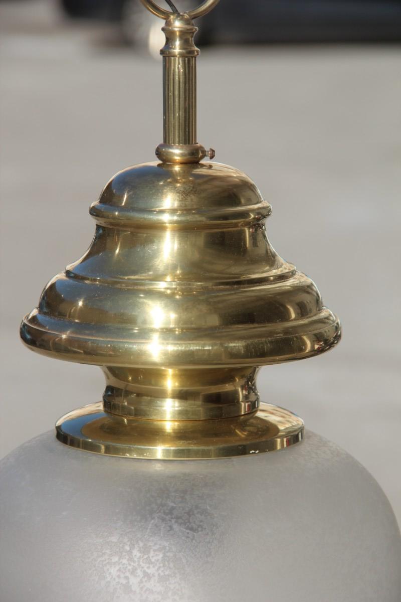 Plafonnier italien moderne Lumi du milieu du siècle dernier en laiton et verre satiné, années 1950 Bon état - En vente à Palermo, Sicily