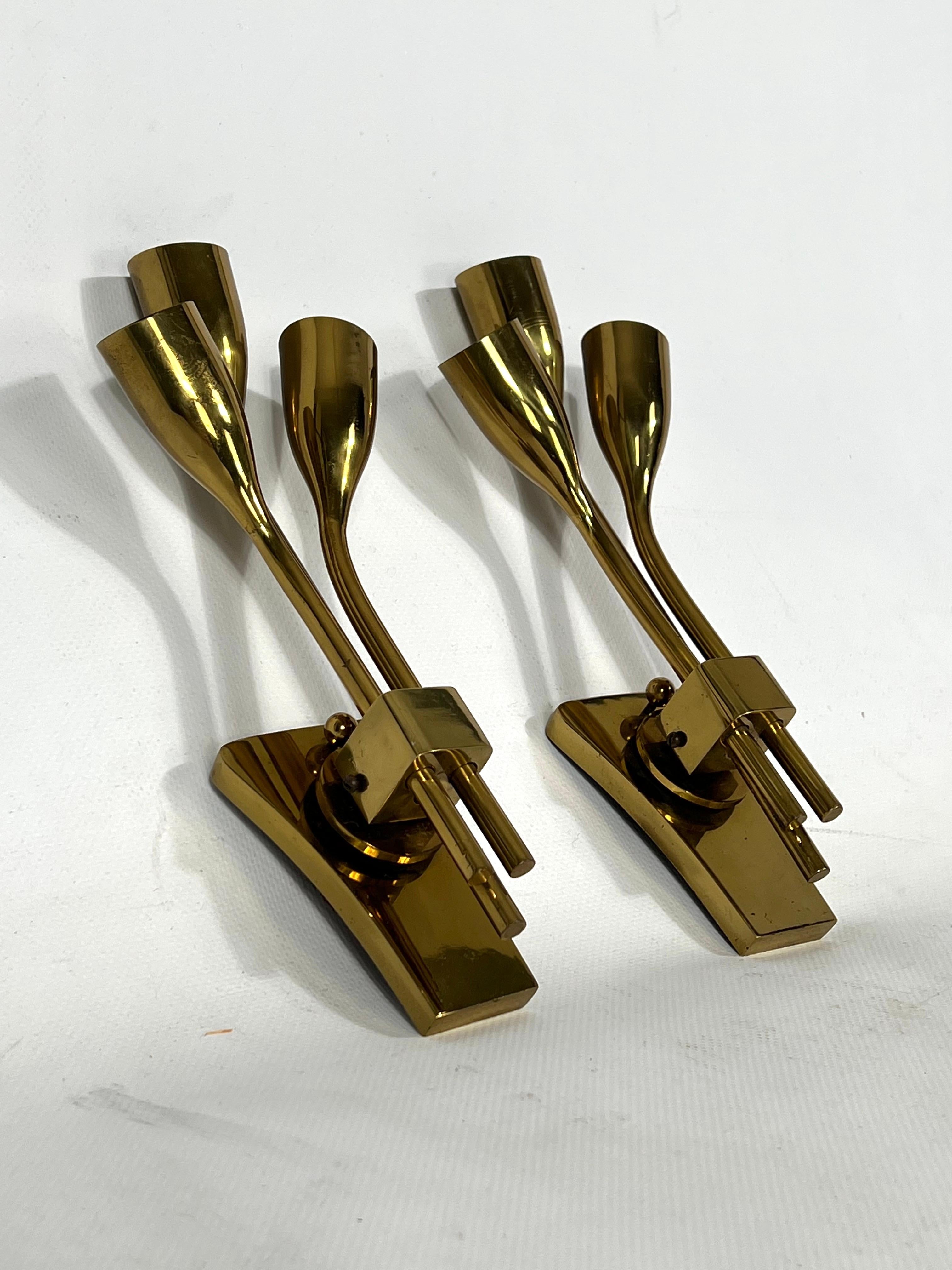Lumi Milano, Mid-Century Modern Pair of Italian Brass Sconces from 60s For Sale 2