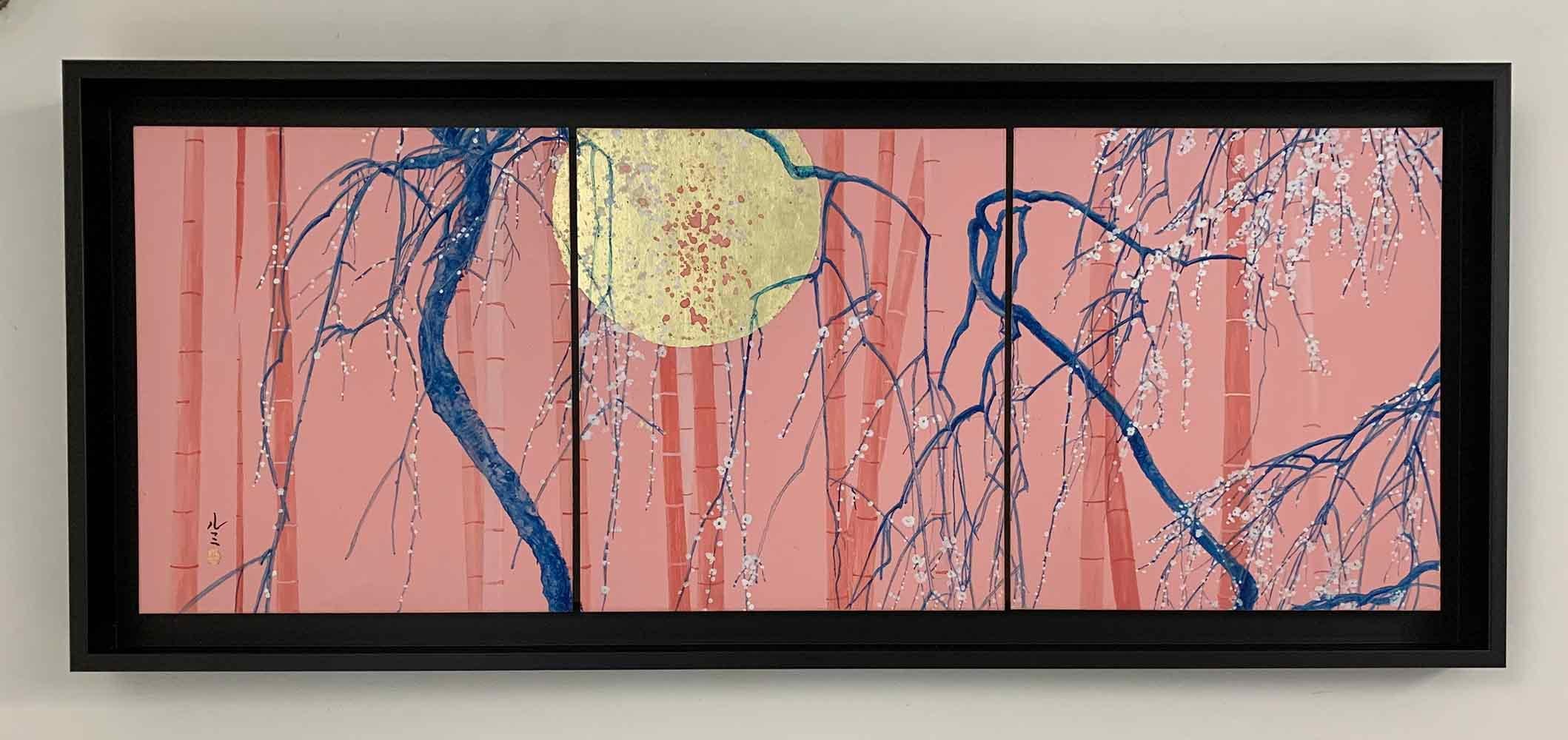 Al chiaro di luna II di Lumi Mizutani - Quadro in stile giapponese, trittico, rosa in vendita 3