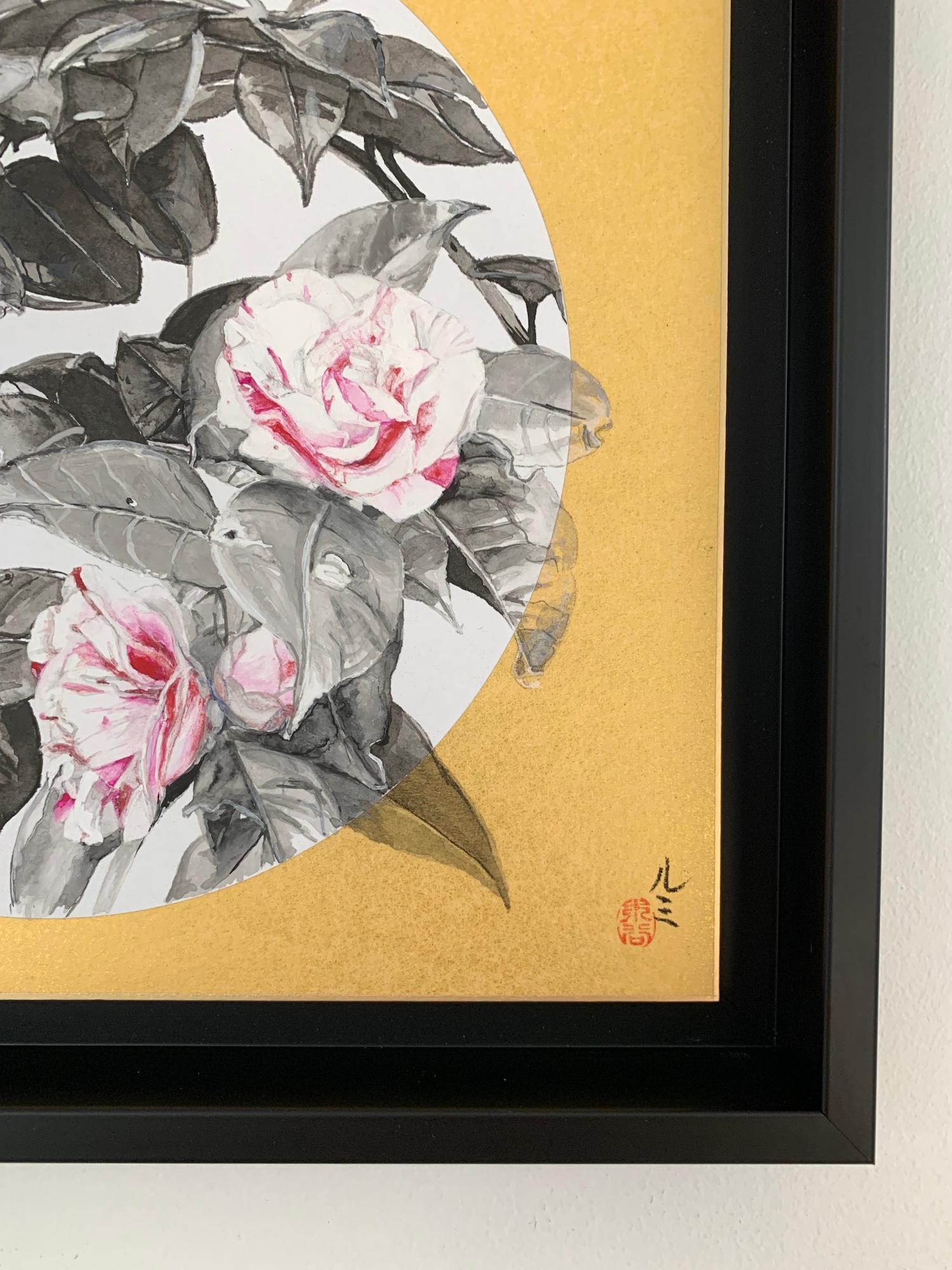 Camellia IX de Lumi Mizutani, peinture de style japonais, fleurs, doré, rose en vente 5