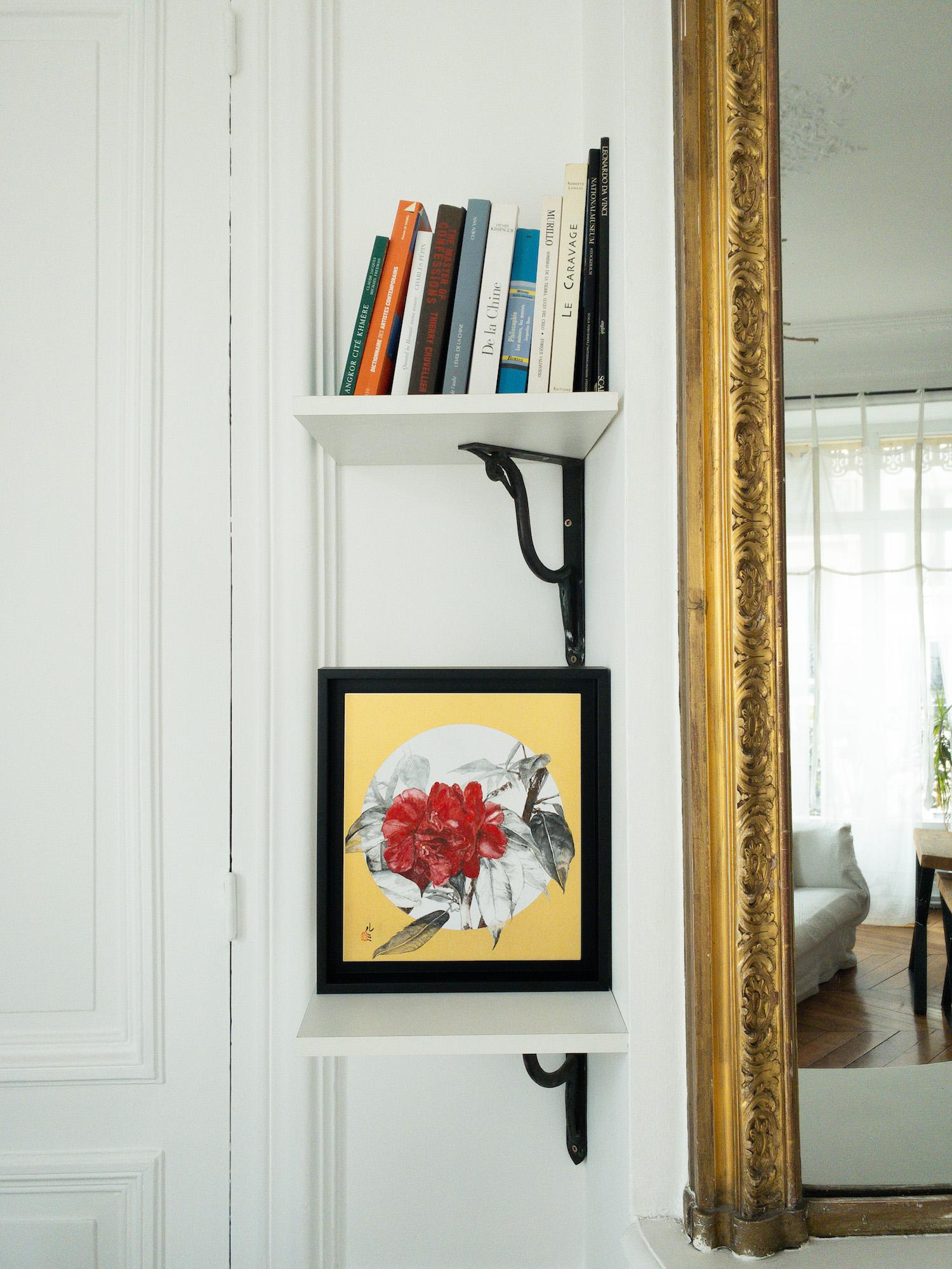Camellia VII di Lumi Mizutani - pittura in stile giapponese, fiori, foglia d'oro in vendita 3