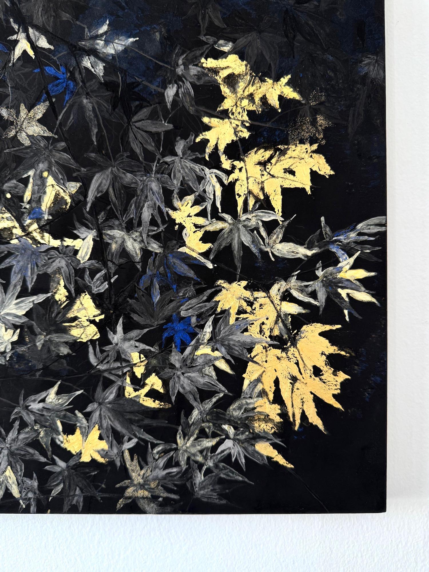Nocturn VI von Lumi Mizutani – Landschaftsgemälde im japanischen Stil, schwarz und gold im Angebot 14