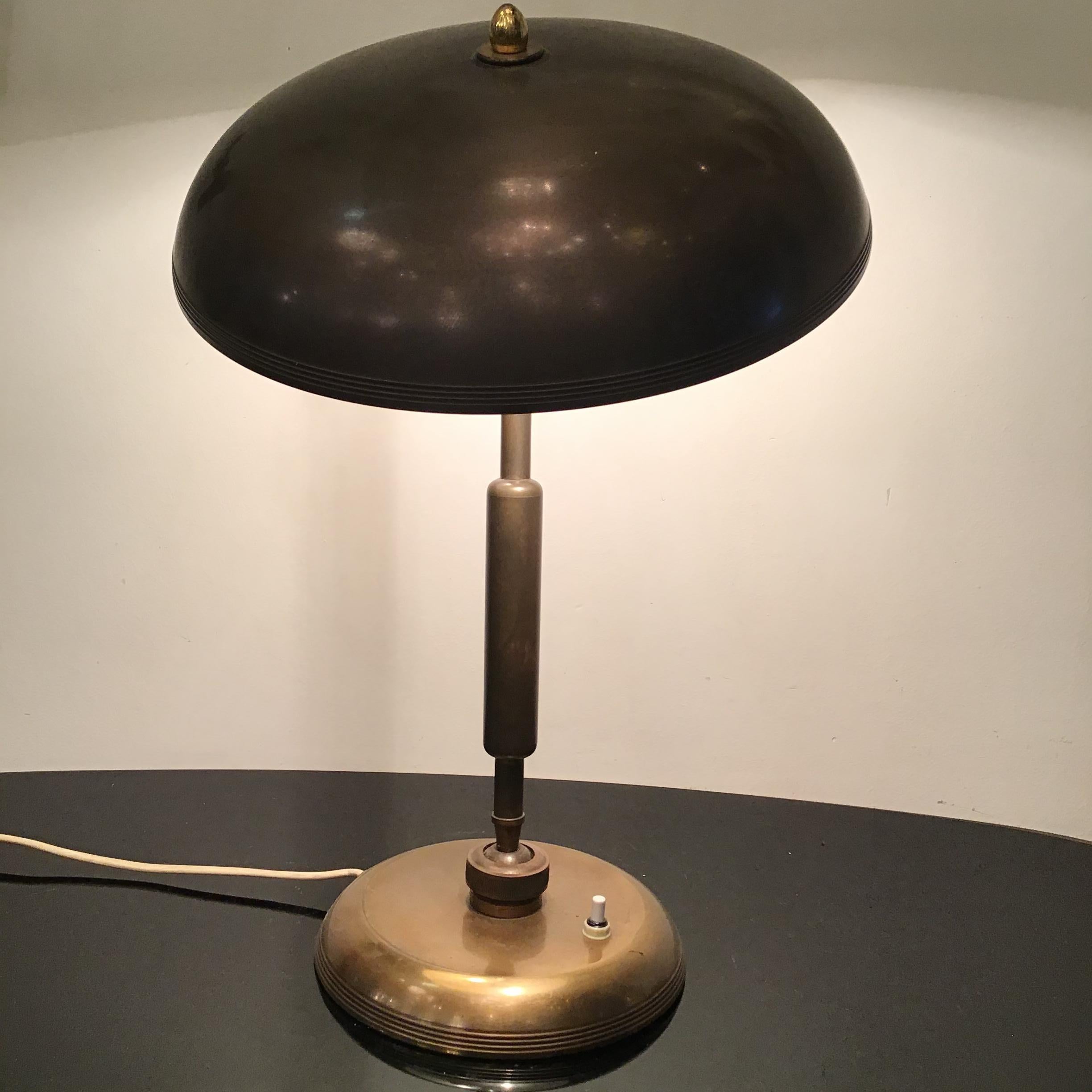 LUMI - OSCAR TORLASCO -Table Lamp Adjustable Brass - 1950, Italy In Good Condition In Milano, IT