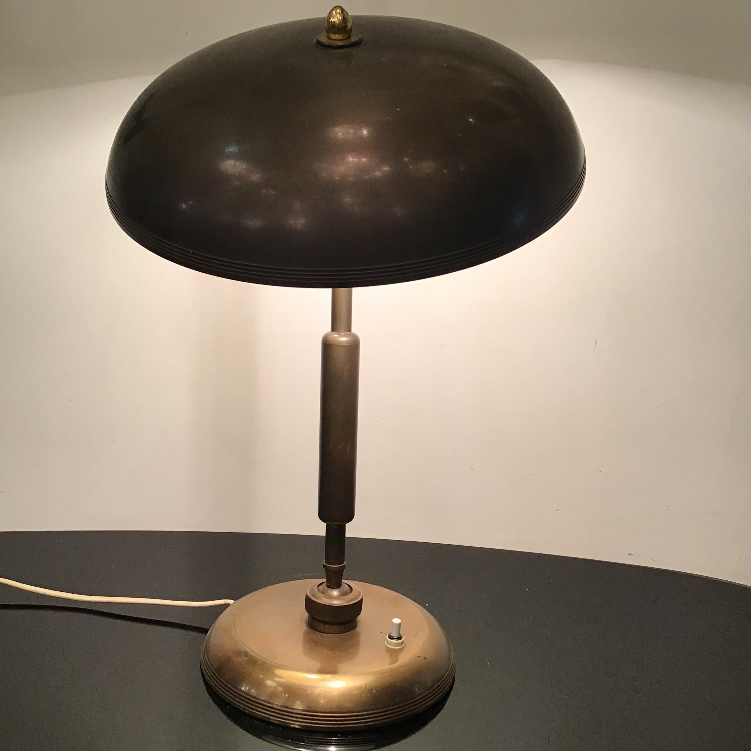 Mid-20th Century LUMI - OSCAR TORLASCO -Table Lamp Adjustable Brass - 1950, Italy