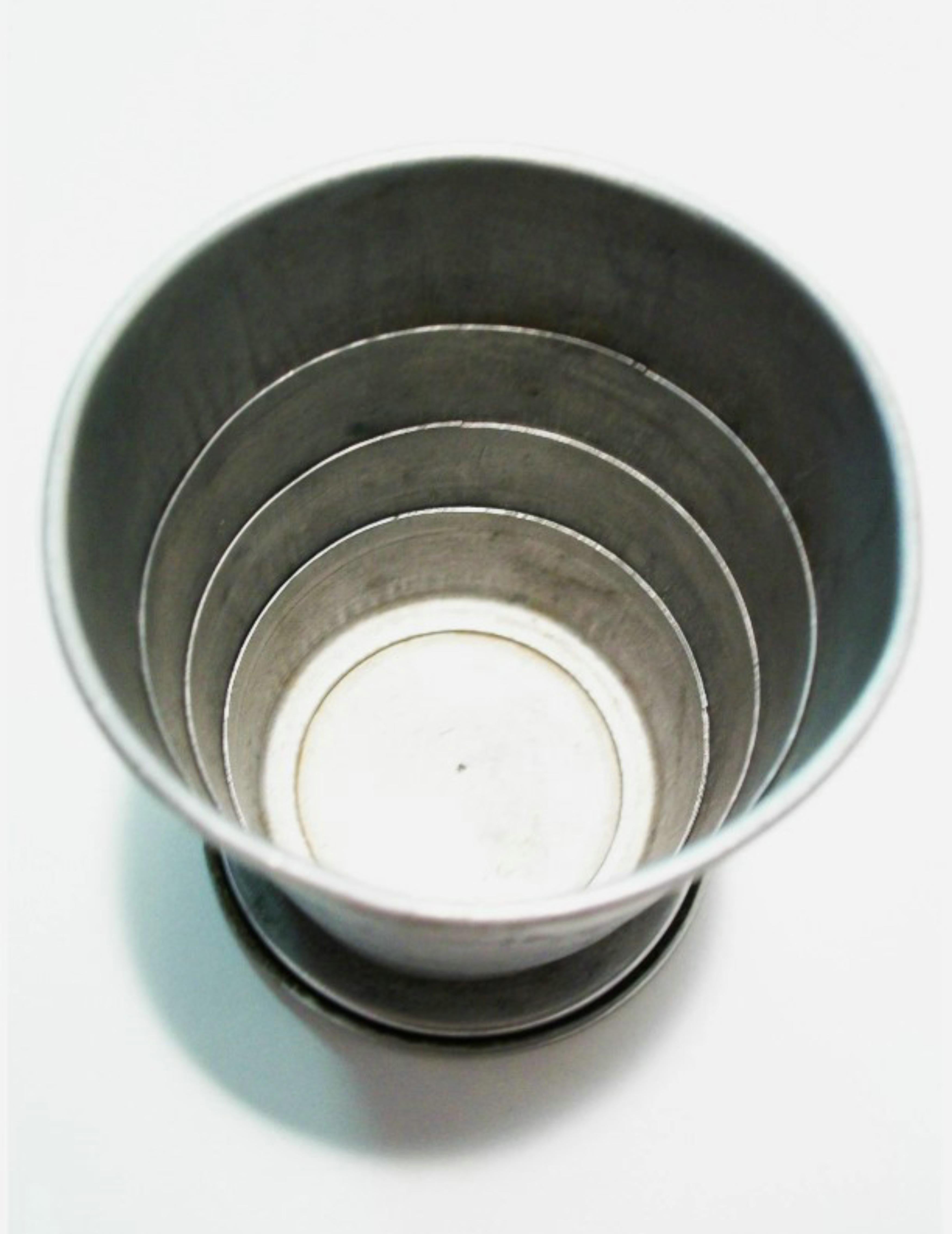 LUMIERE - Antica tazza da viaggio pieghevole con coperchio - Francia - Circa 1895 in vendita 2