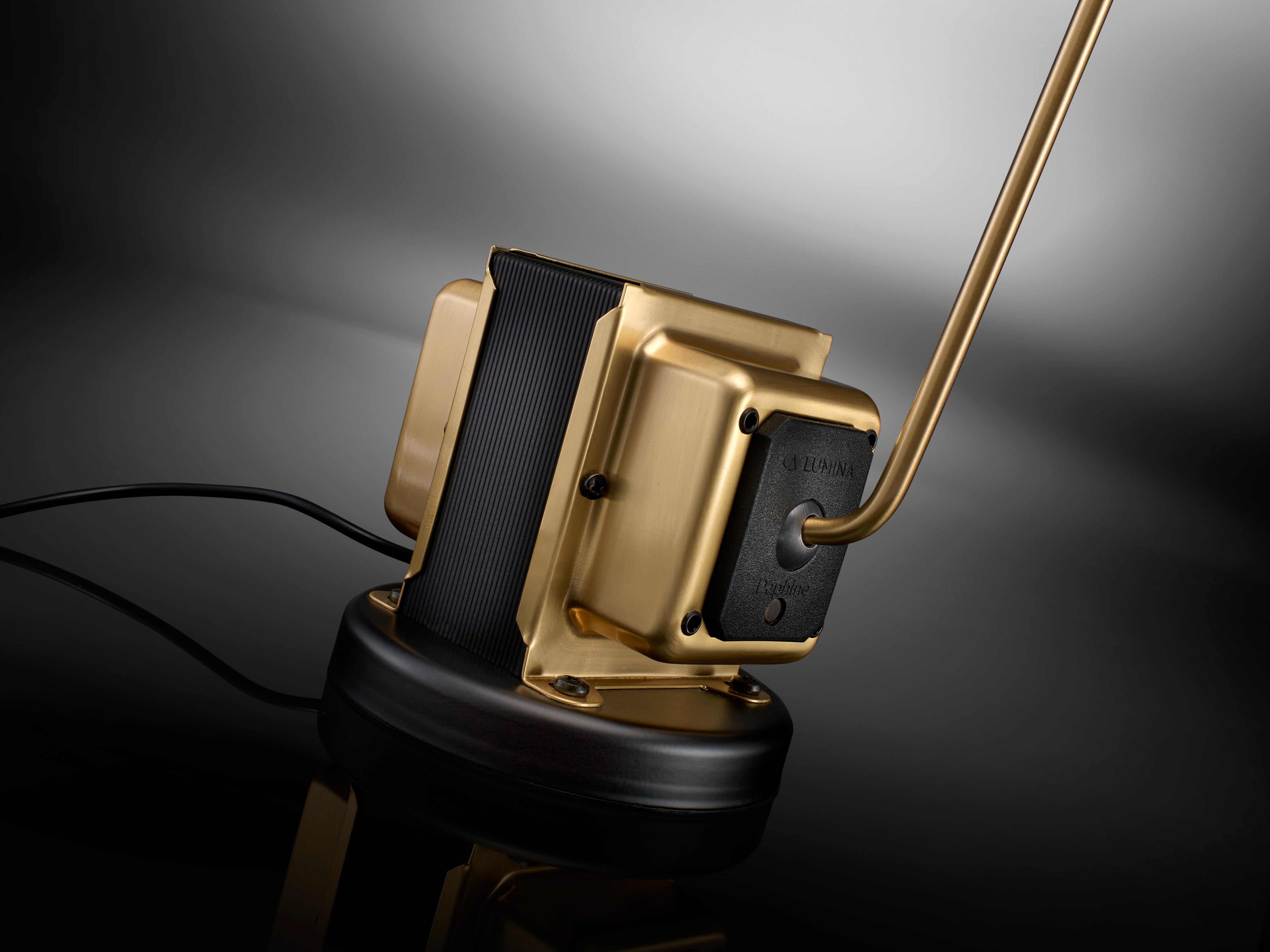 Lumina Stehlampe, gebürstetes Gold, Daphin, LED  Tommaso Cimini – Tommaso im Angebot 4