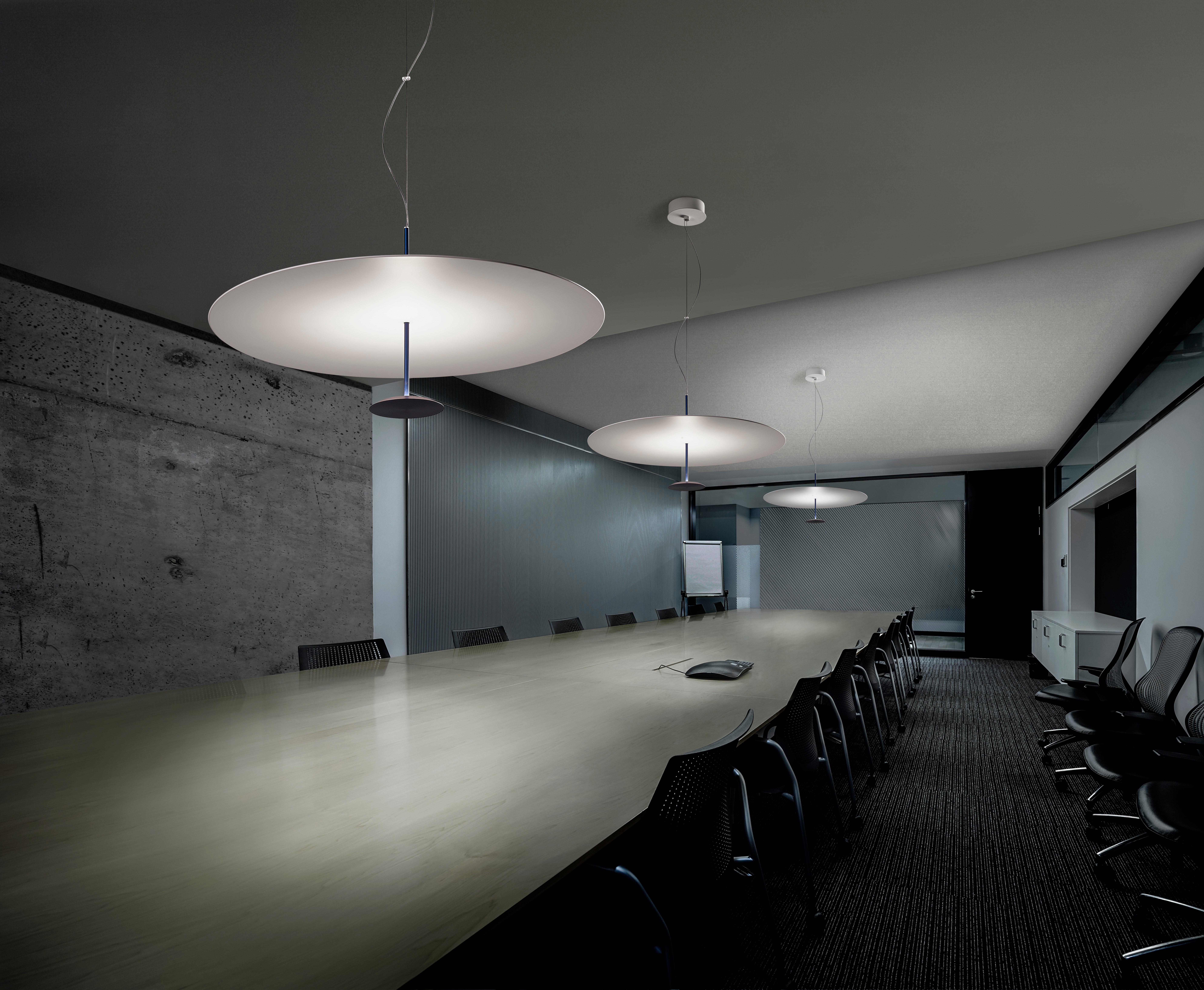 Lumina Dot - Lampe à suspension moyenne noire par Foster+Partners Neuf - En vente à New York, NY