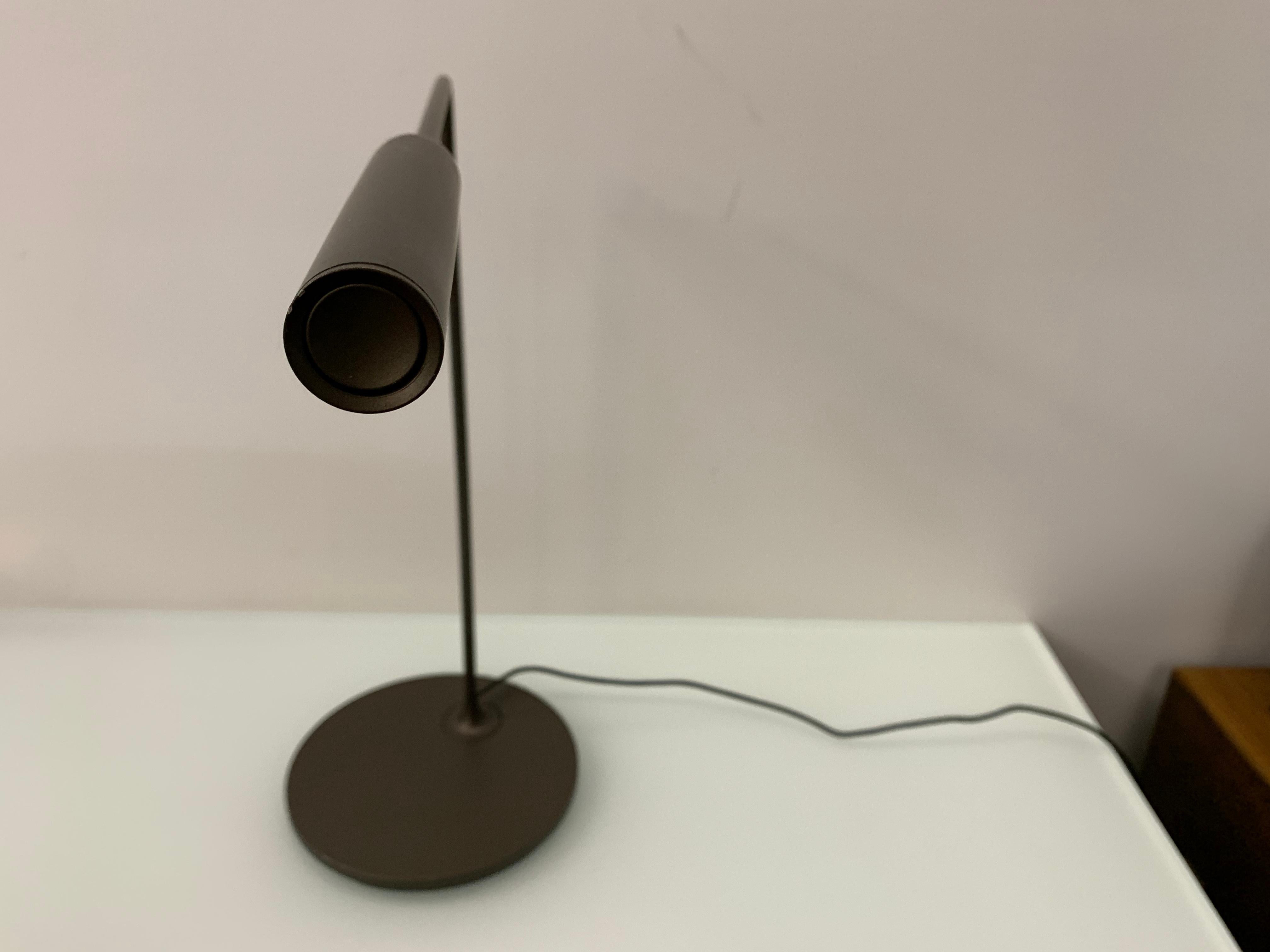 Lumina Flo Desk Lamp in Metallic Bronze by Foster and Partners 5