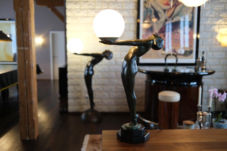 Patinated Lumina Important French Art Deco Sculpture Clarté Lamp Original Max Le Verrier For Sale