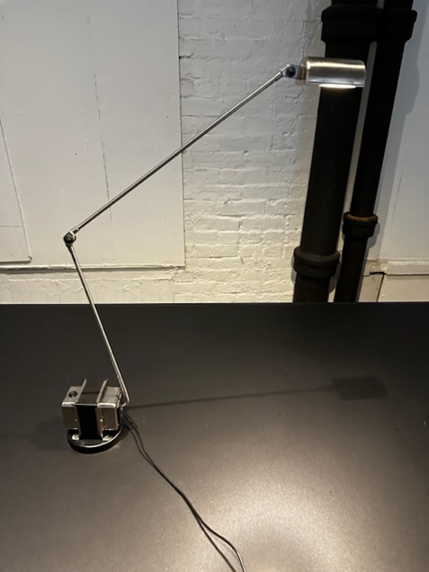 Metal Lumina LED Dimmable Daphine Desk Lamp in Stock by Tommaso Cimini in STOCK