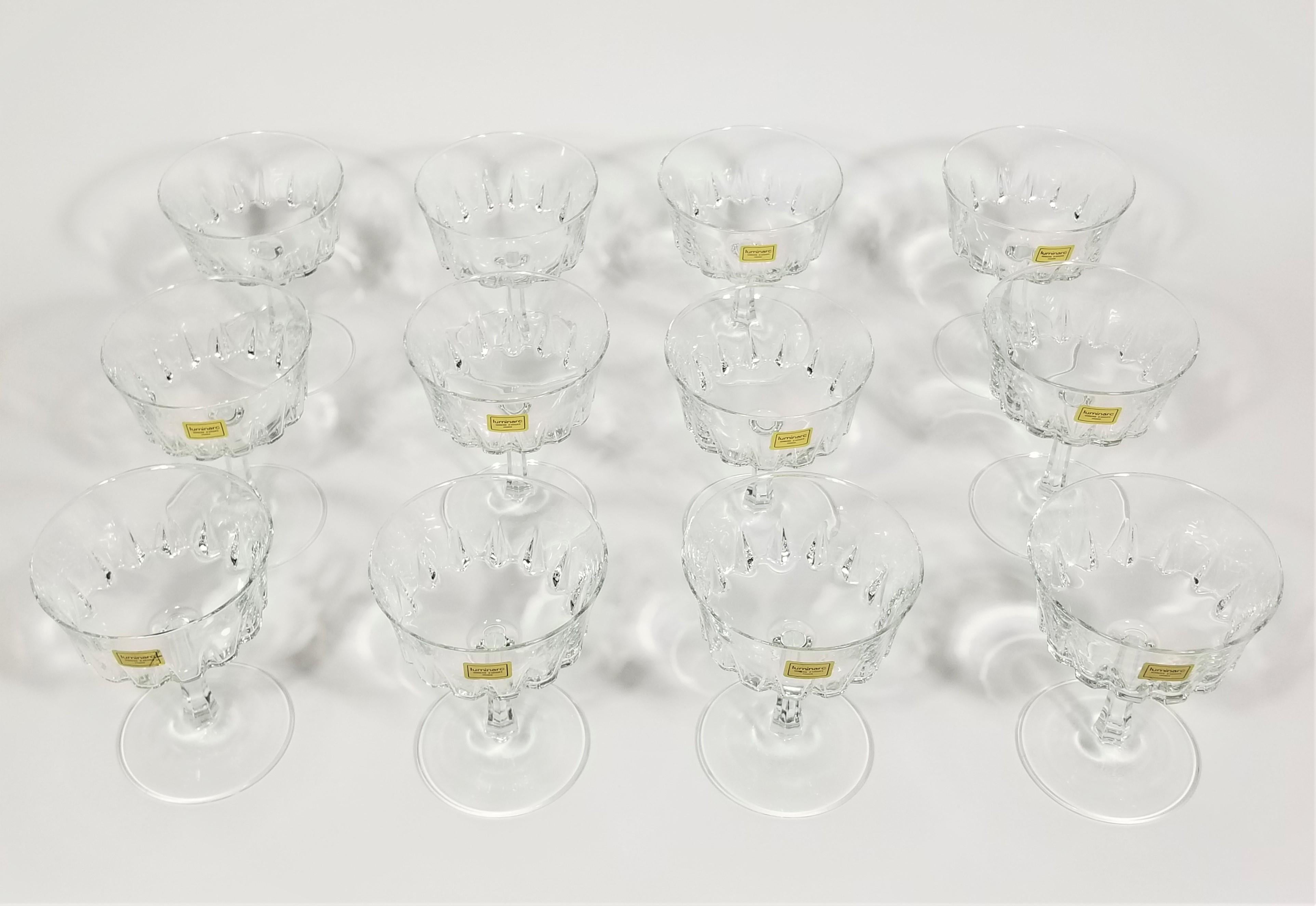 Luminarc French Champagne Coupe Stemware Glassware Made in France Mid Century For Sale 4