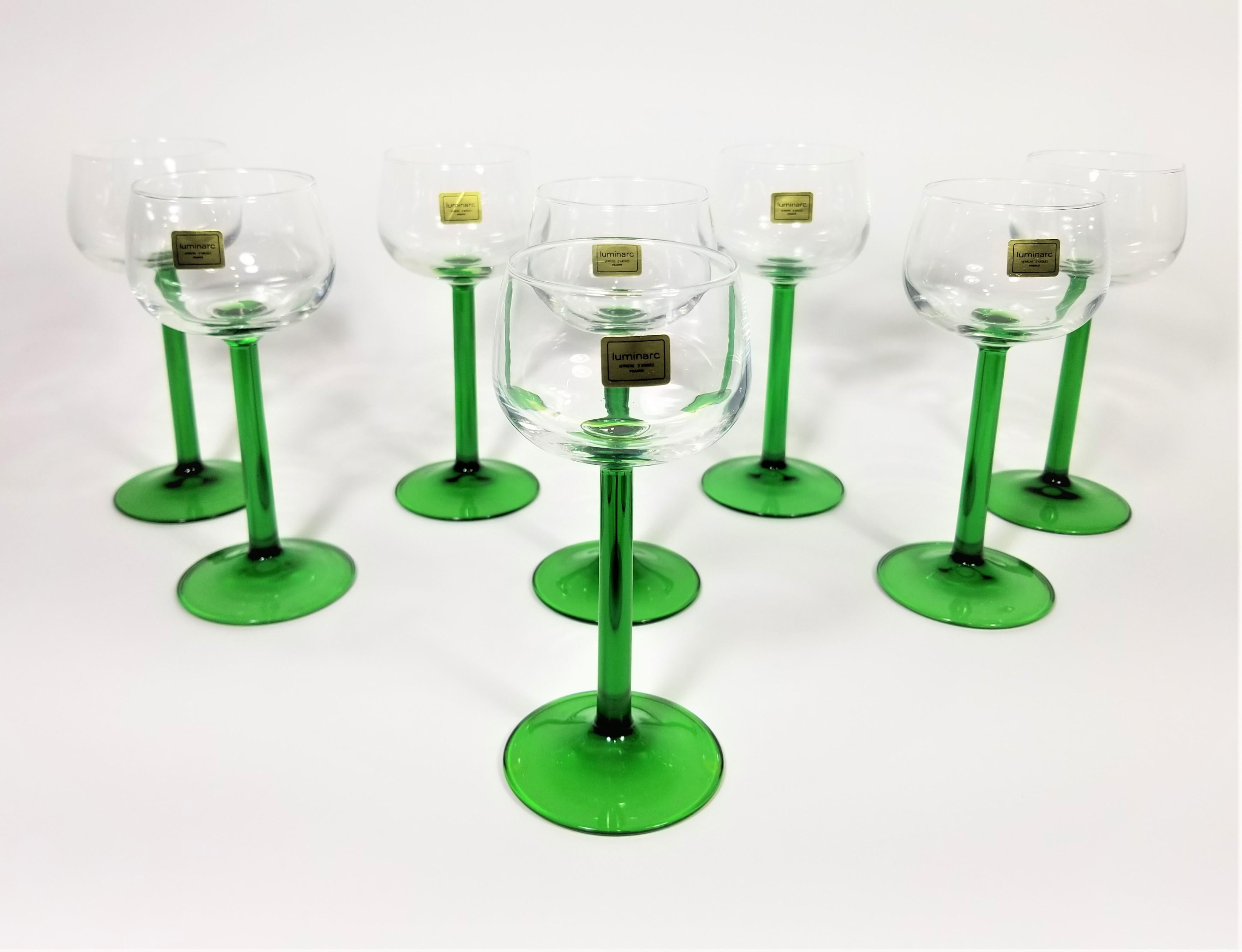 1970s-1980s Luminarc stemware glassware barware. Wine or cocktail glasses. All glasses are marked France on bottom. Unused. Still retains original marking stickers. Jewel toned Green stems. Excellent condition.