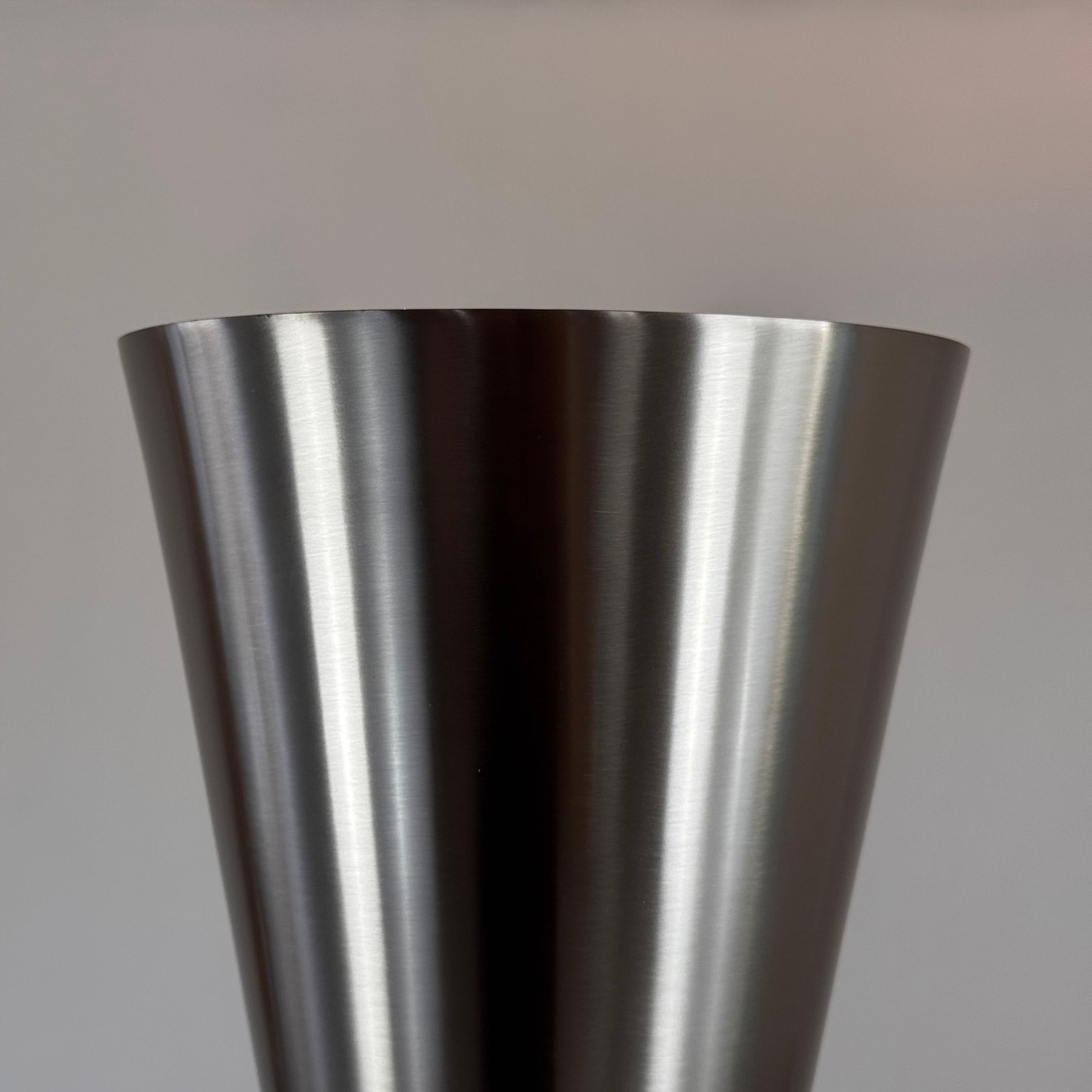 Brossé Lampadaire Luminator de Pietro Chiesa pour Fontana Arte, finition en métal brossé en vente