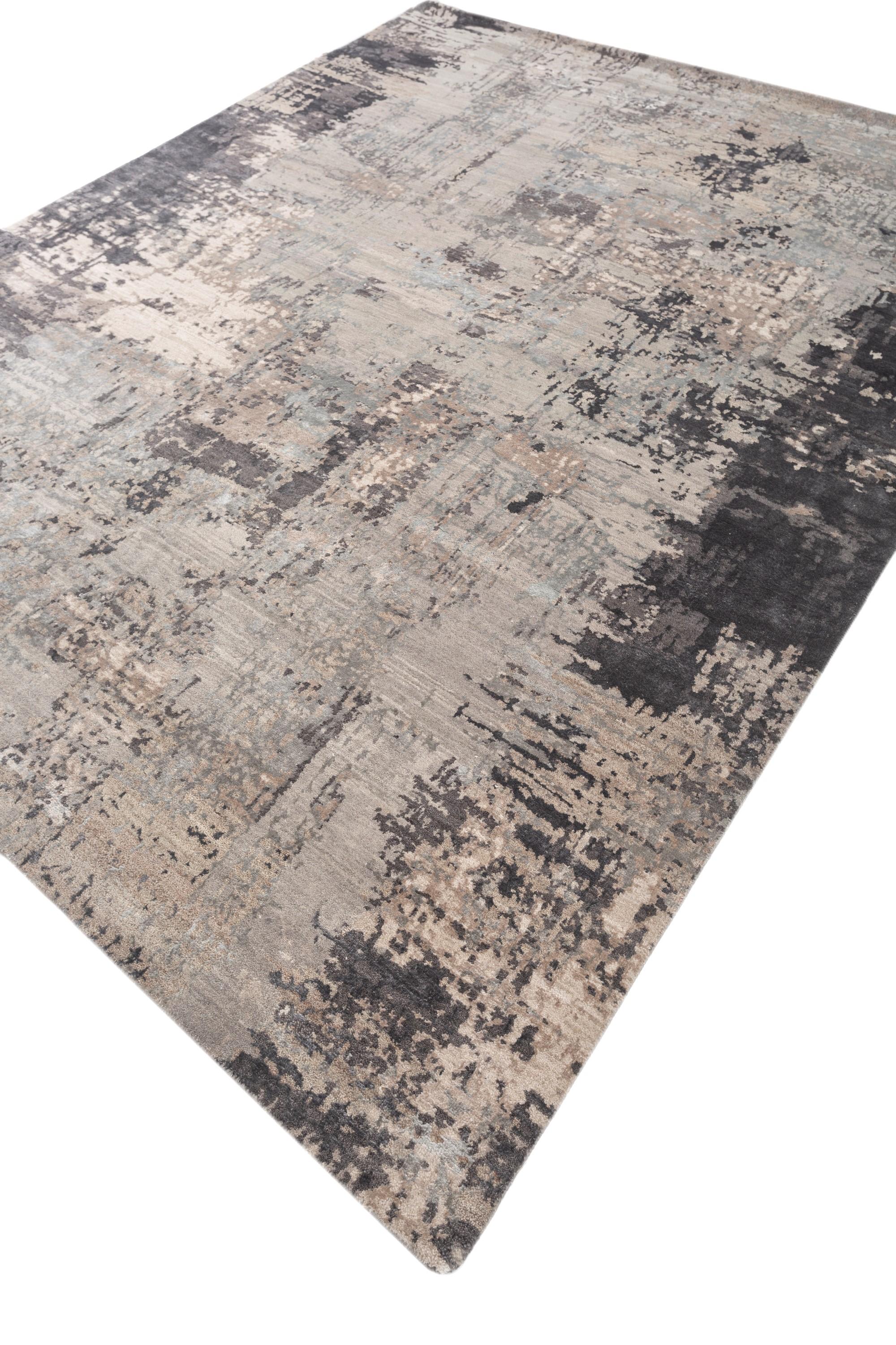 Modern Luminescent Prism Ashwood & Frost Gray 240X300 cm Handknotted Rug For Sale