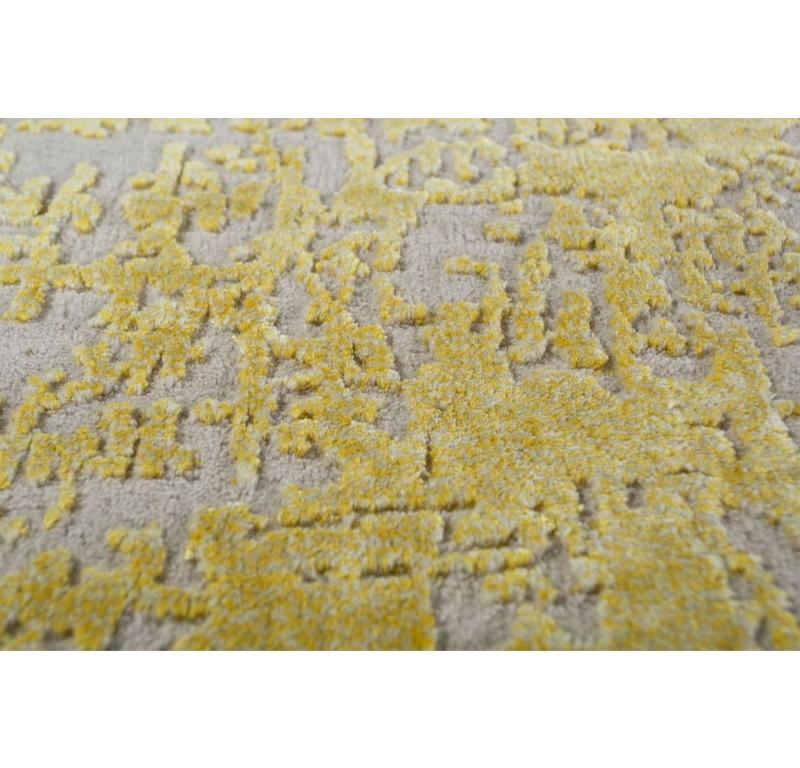 Indian Luminescent Reverie Antique White & Vibrant Yellow 240x300 cm Handknotted Rug For Sale