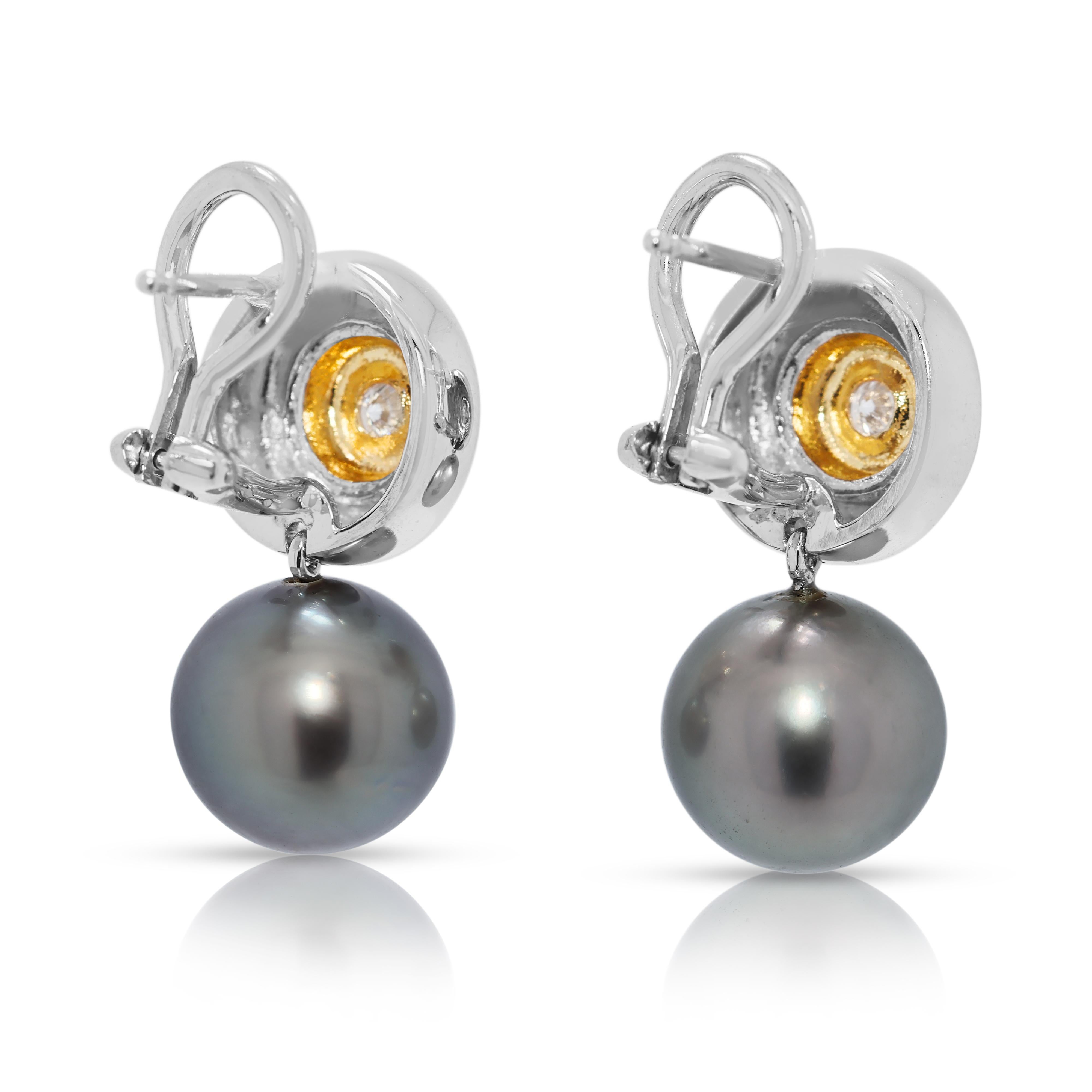 Pendientes Luminosos de Diamantes de 0,10 ct y Perlas del Mar del Sur de 10,42 mm en Oro Bicolor de 18 quilates en venta 1