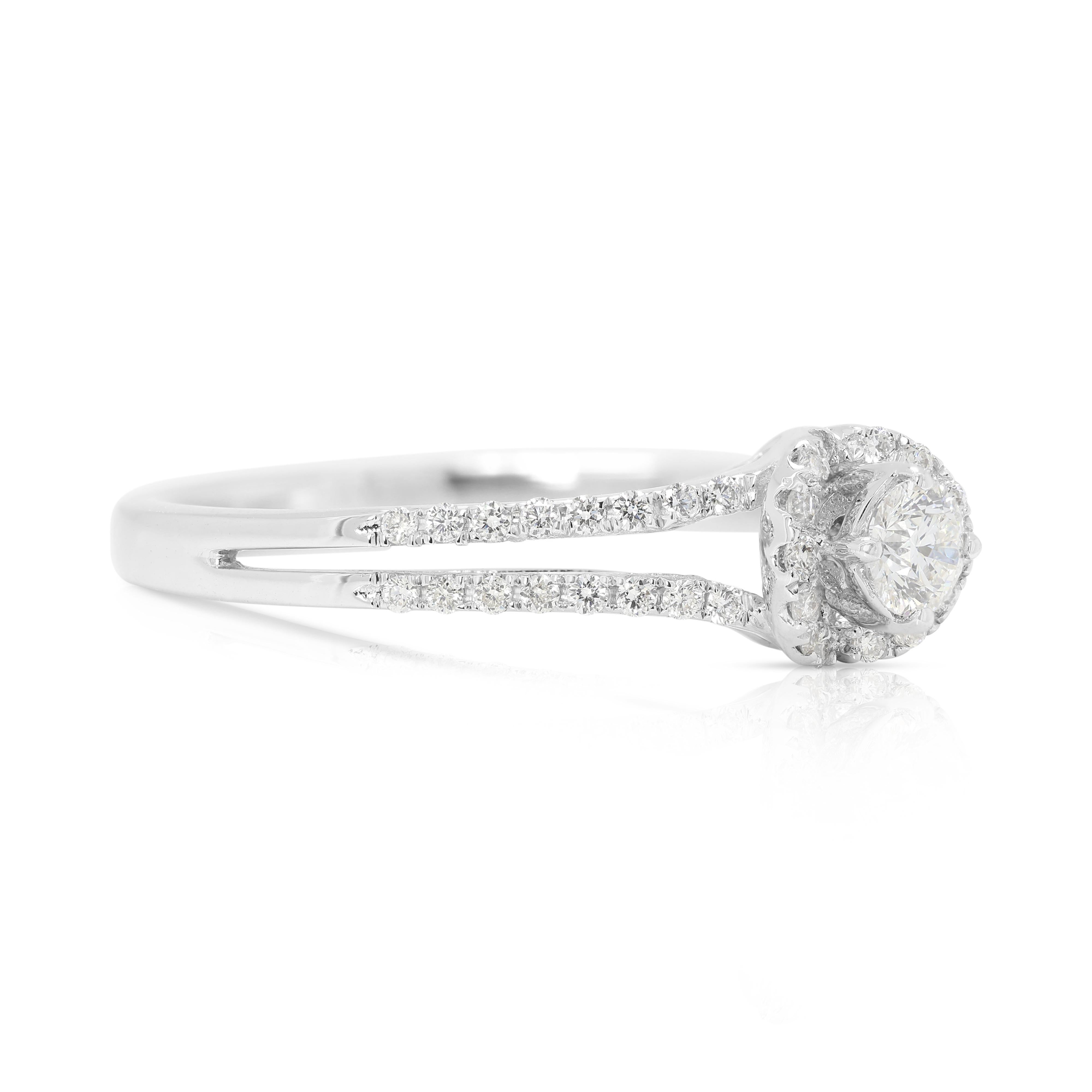 Round Cut Luminous 0.36ct Round Brilliant Diamond Ring in 18K White Gold For Sale