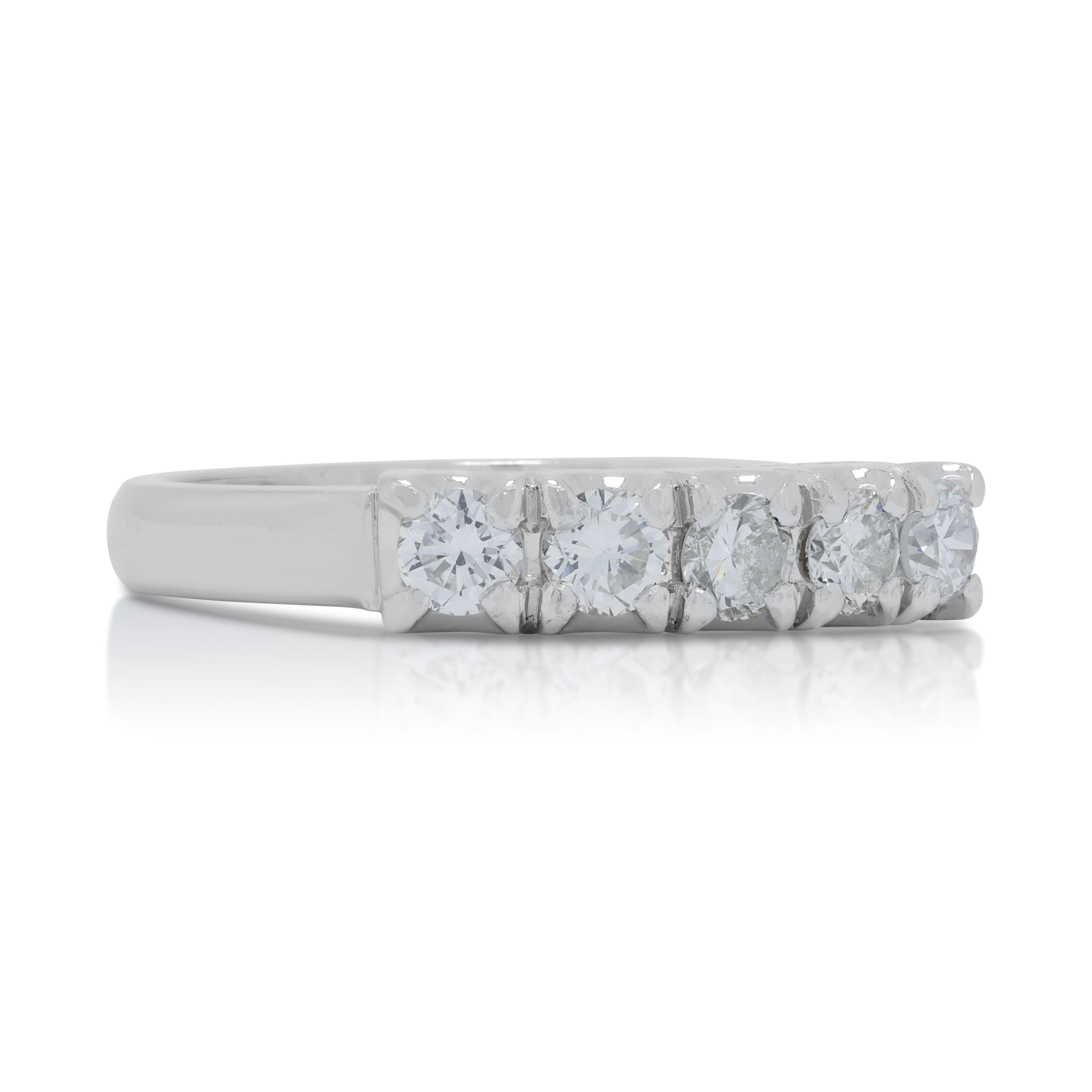 Round Cut Luminous 0.45ct Diamonds Five-Stone Ring in Platinum