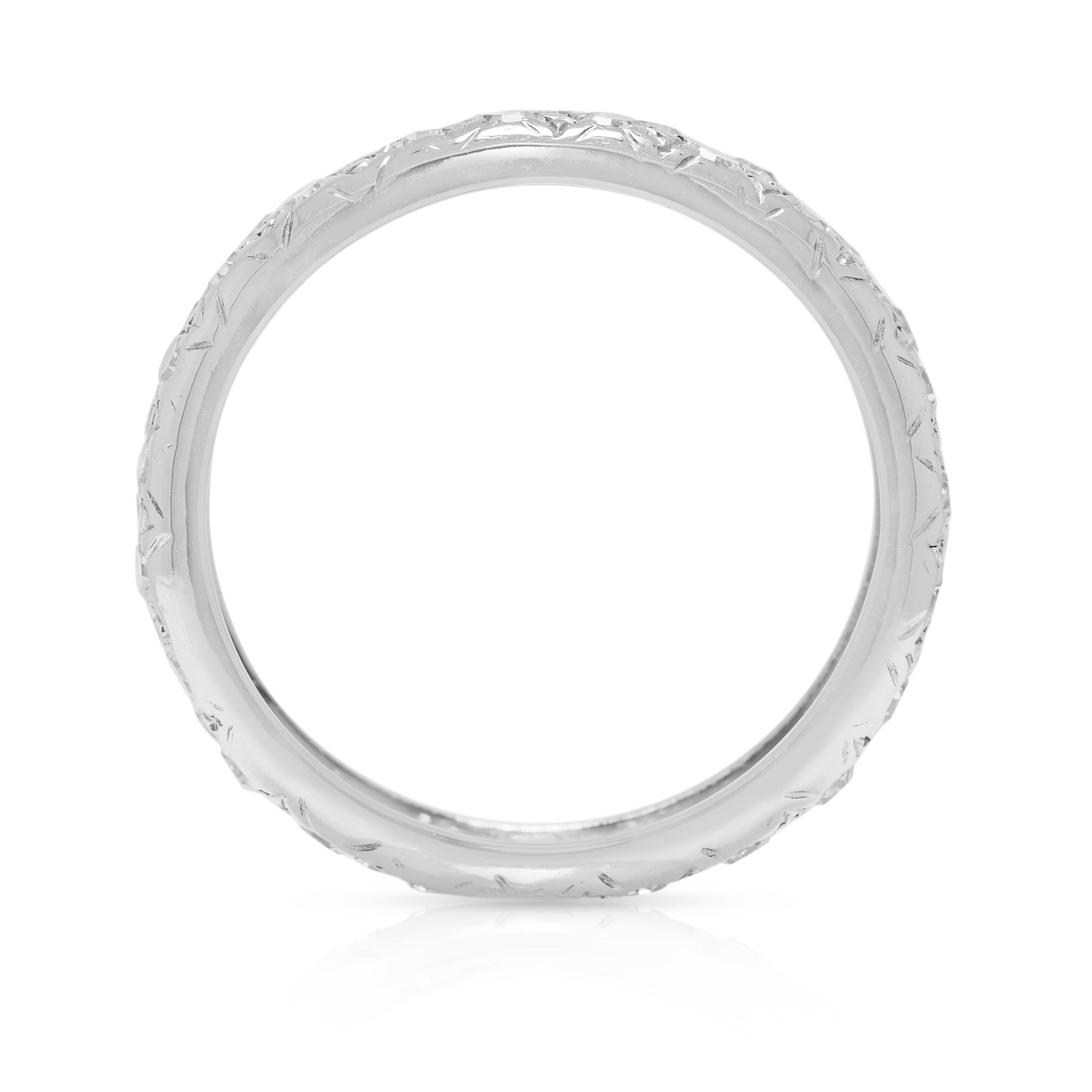 Luminous 0,48ct Old Cut Diamant Ring in 18K Weißgold im Angebot 1