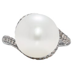 Anello Luminoso con diamante da 0,50 carati e perla dei mari del sud da 12 mm in oro bianco 18 carati